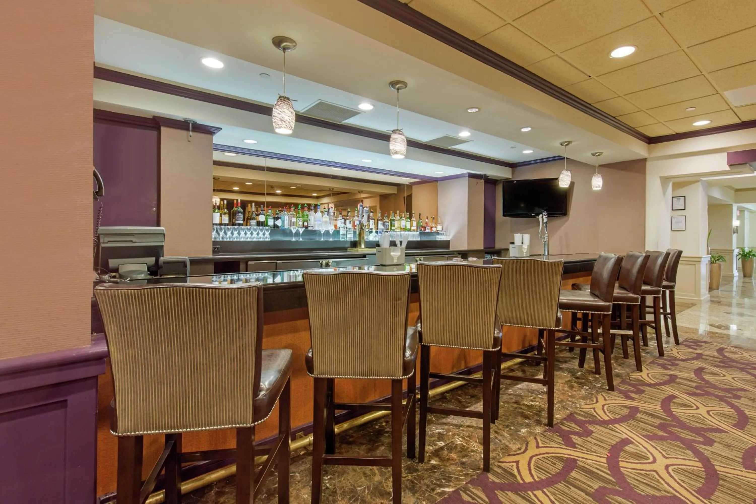 Lobby or reception in DoubleTree by Hilton Downtown Wilmington - Legal District