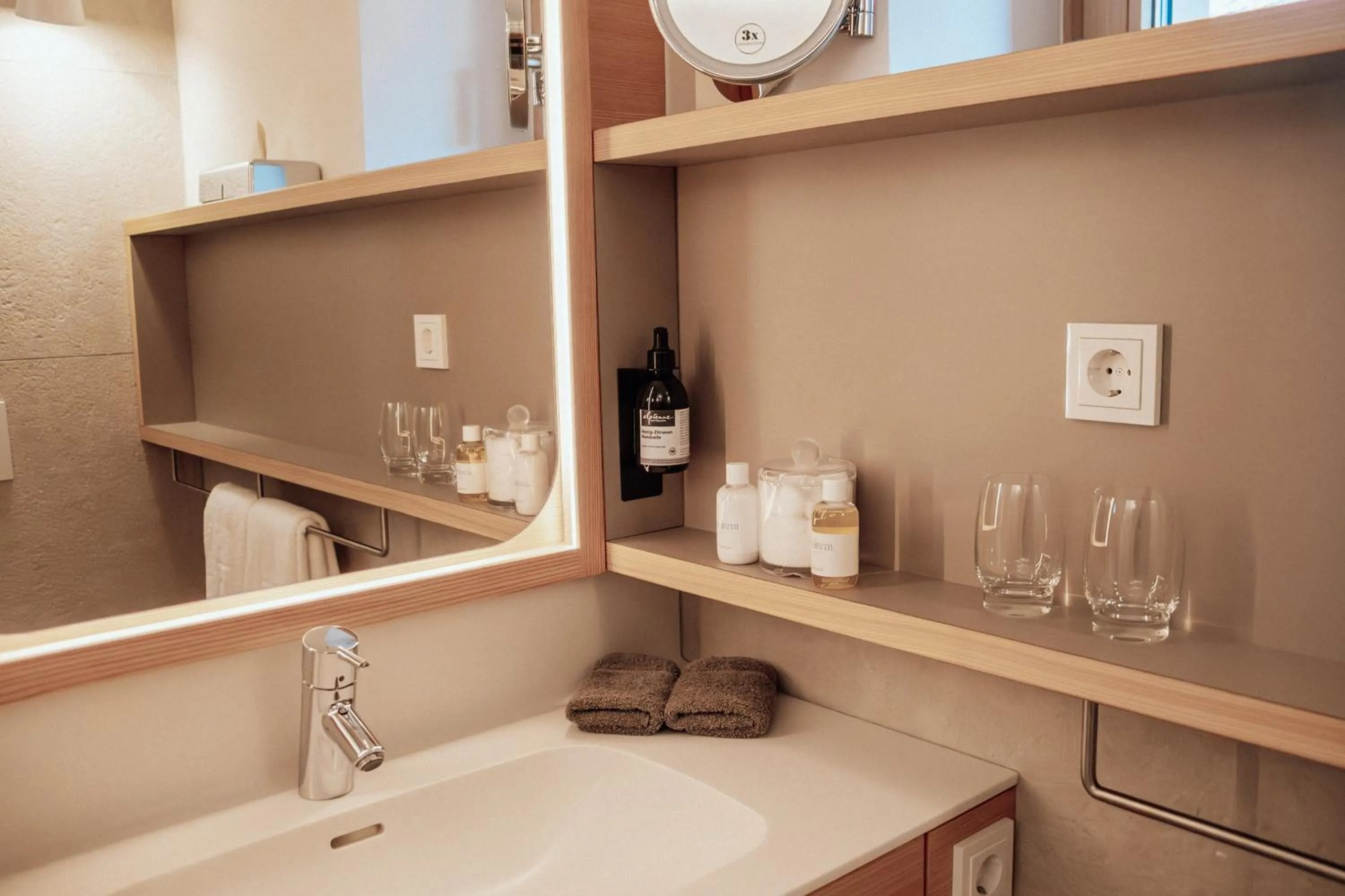 Bathroom in Hotel Goldener Berg