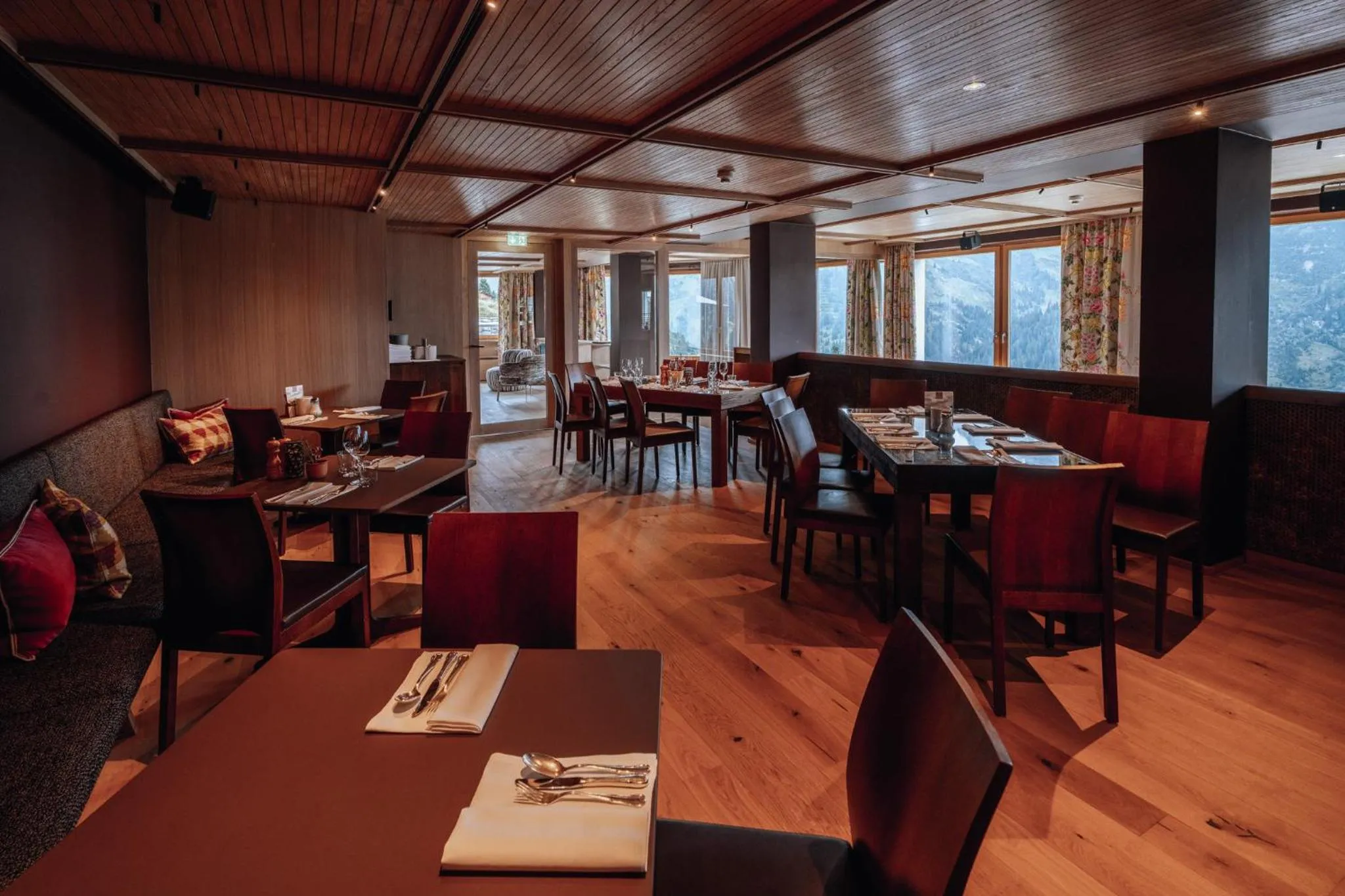 Restaurant/places to eat in Hotel Goldener Berg