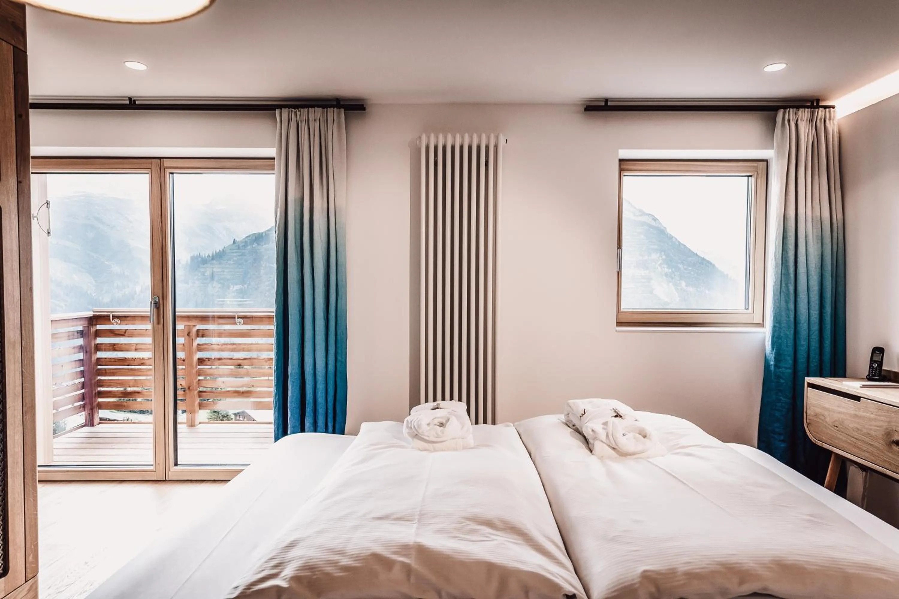 Bedroom, Bed in Hotel Goldener Berg