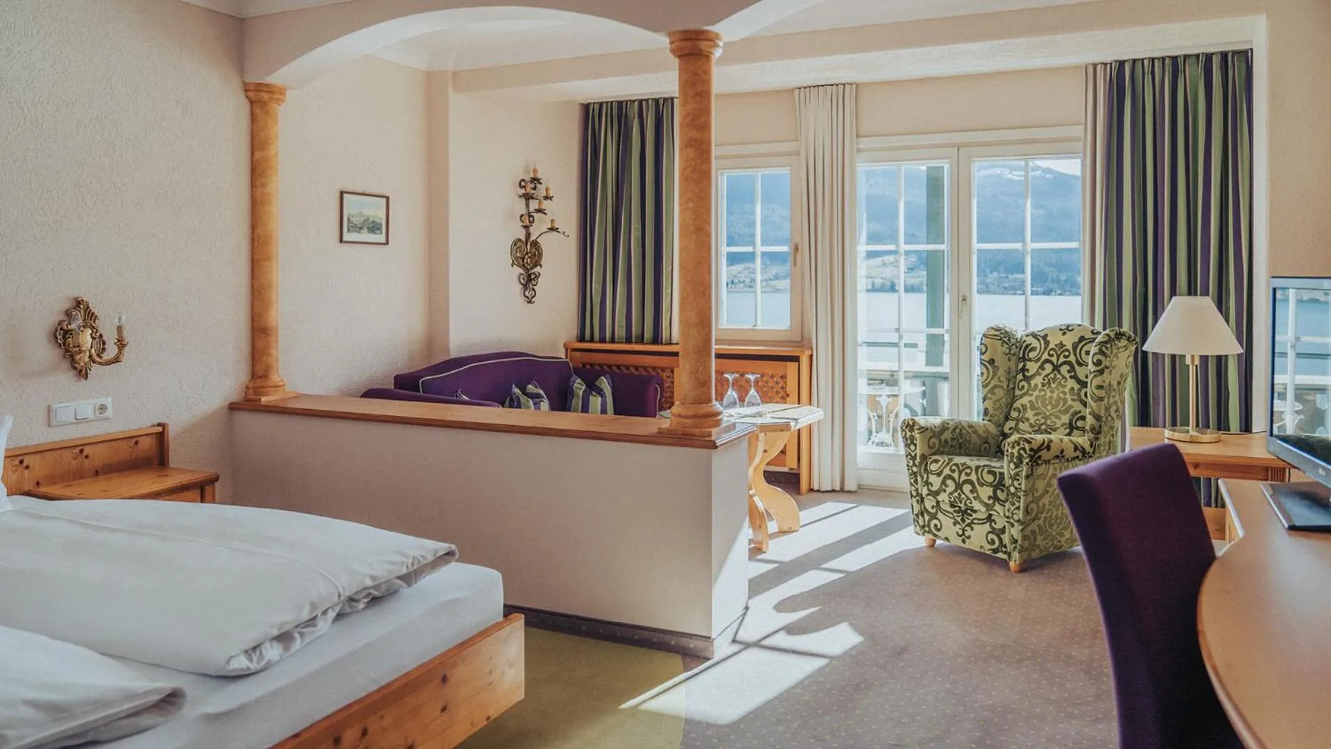 Photo of the whole room, Bed in Hotel Peter