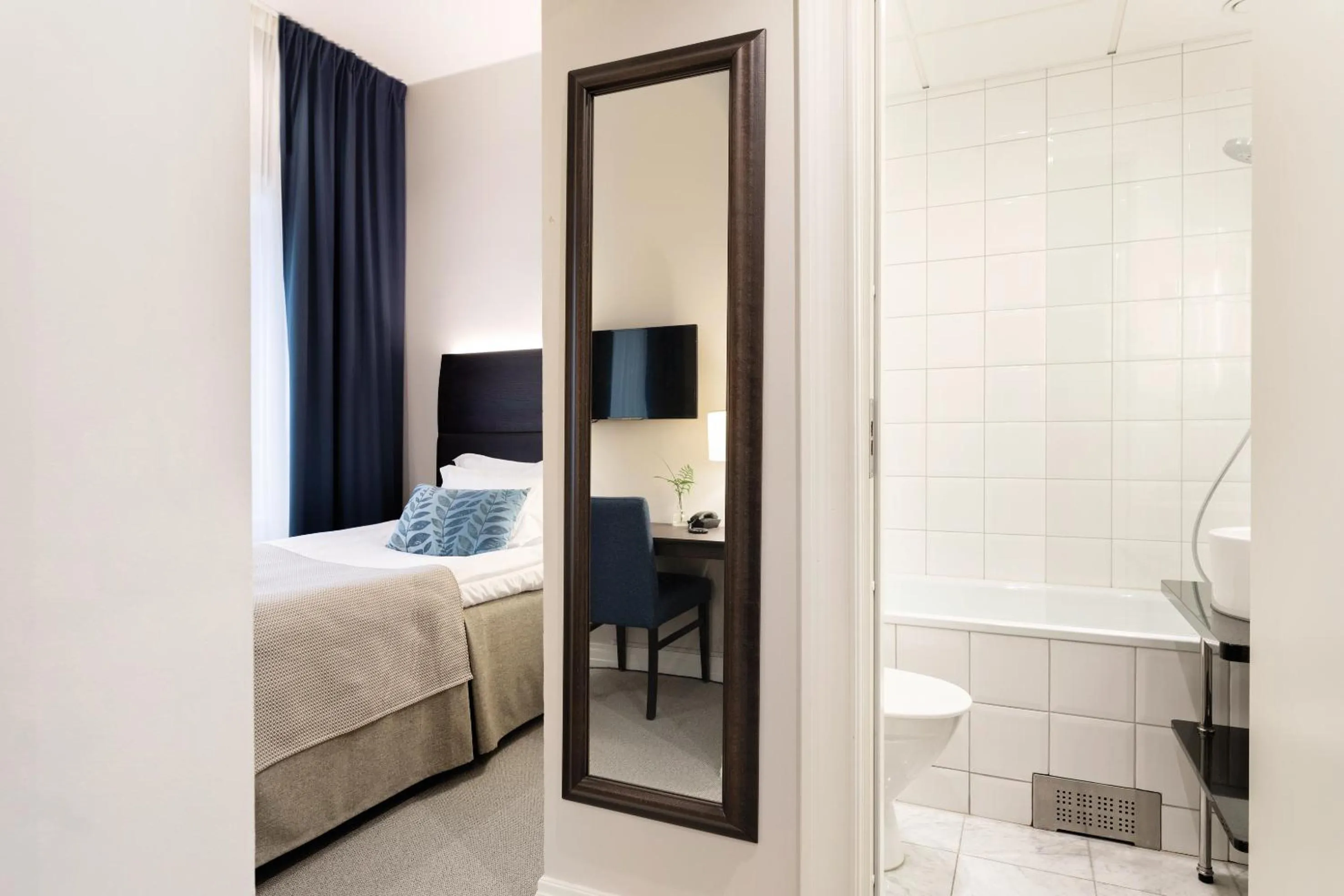 Photo of the whole room, Bed in Elite Grand Hotel Norrköping