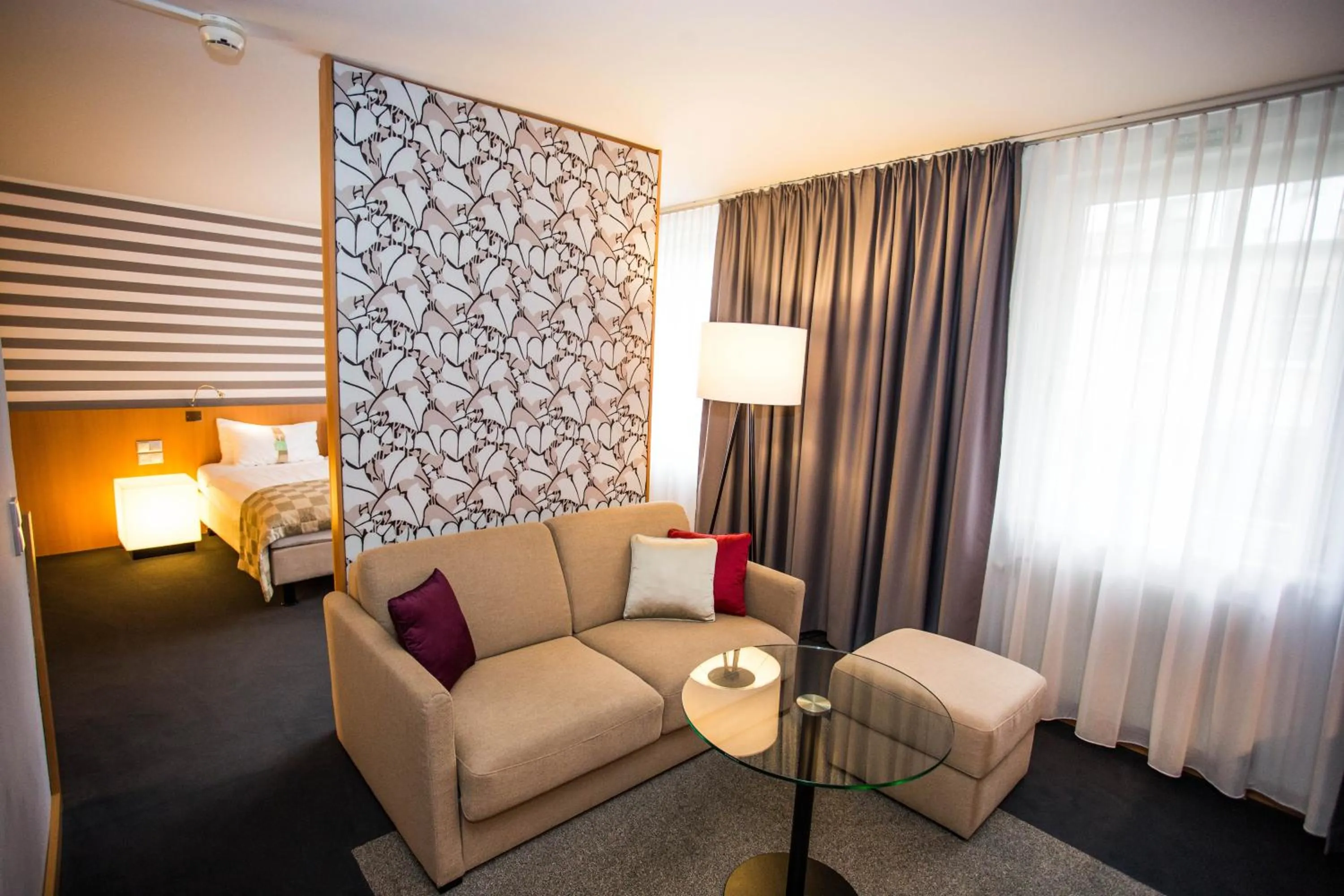 Photo of the whole room, Bed in Holiday Inn Vienna City by IHG