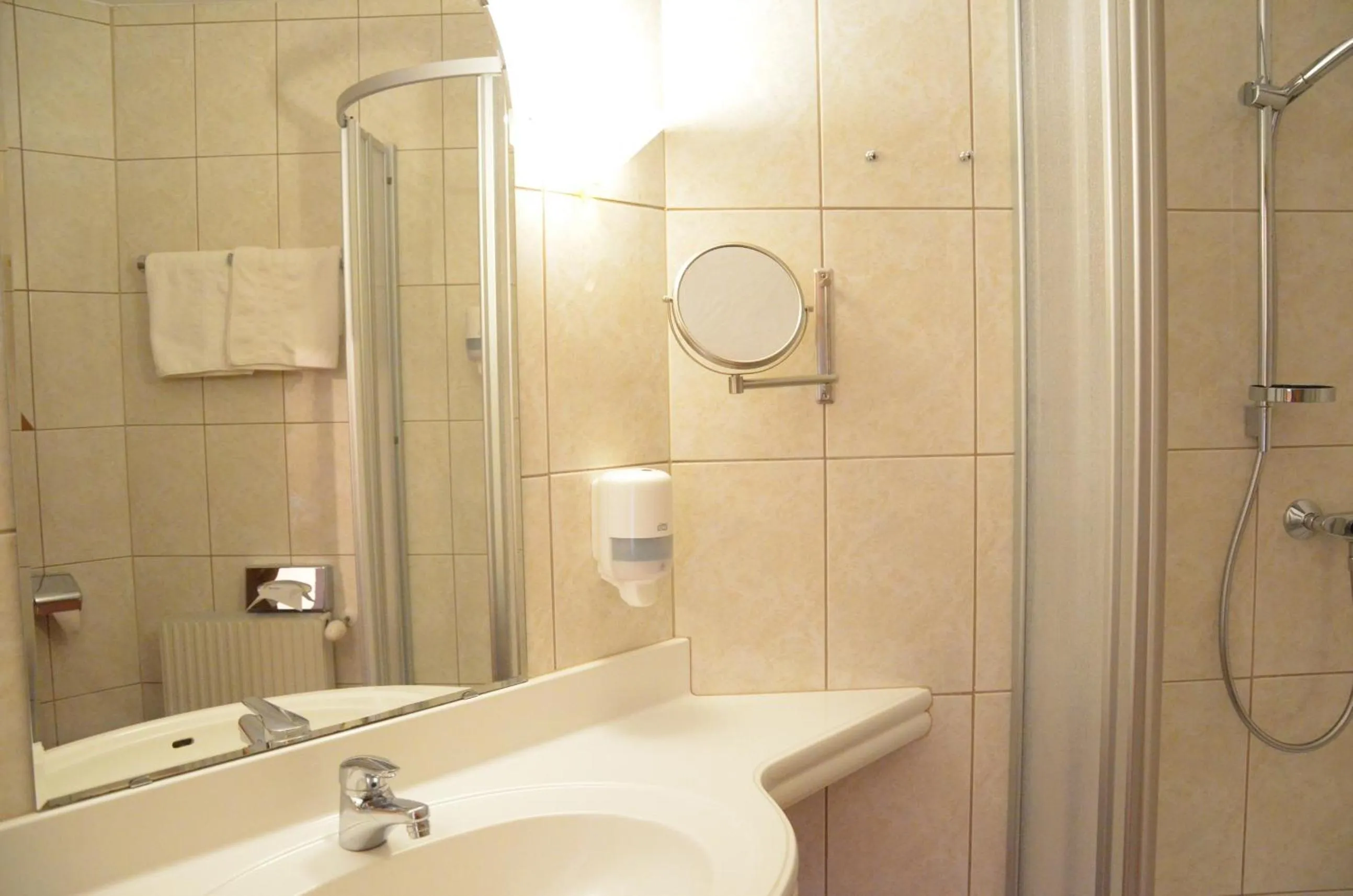 Bathroom in Hotel Restaurant Marko