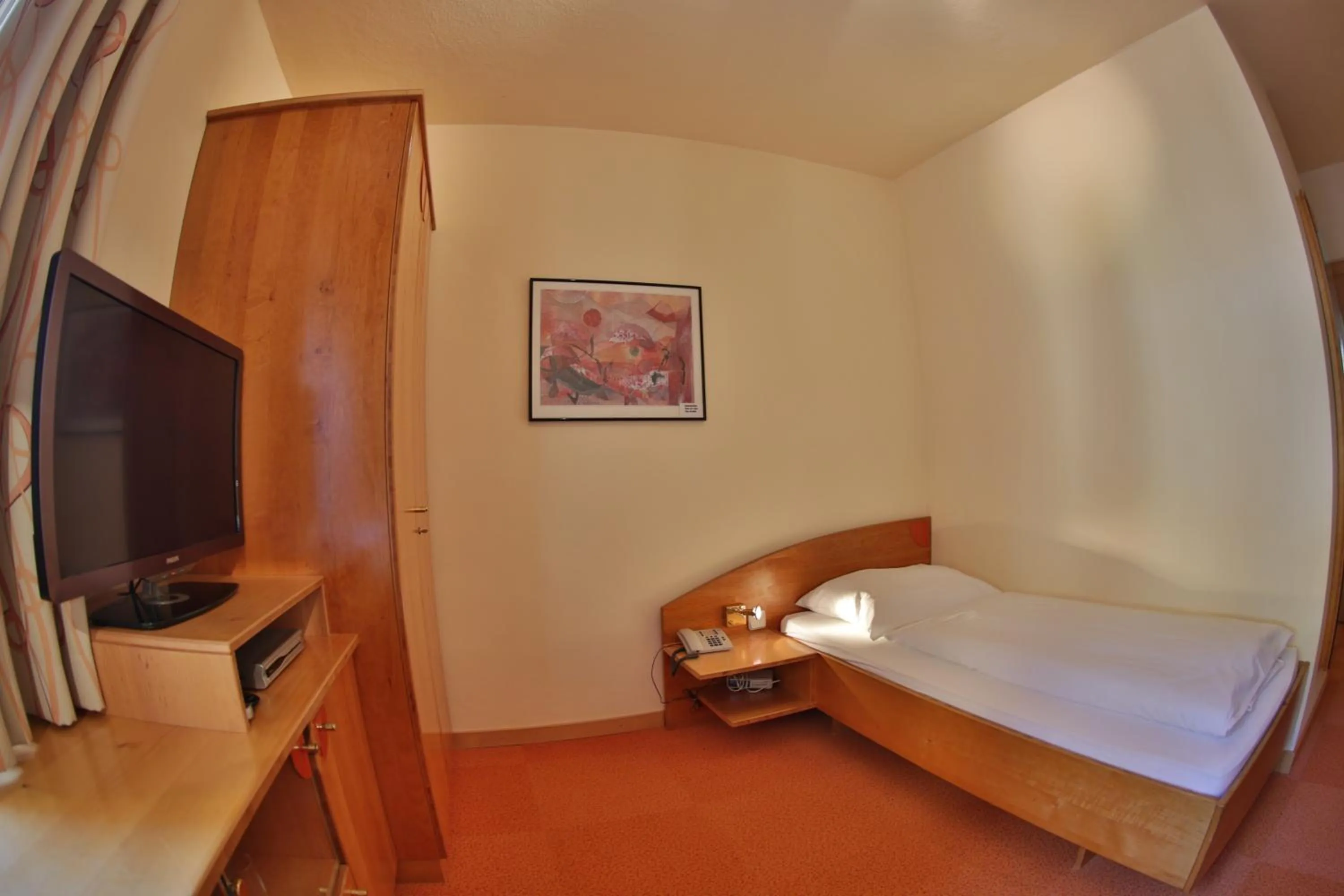 Bed in Hotel Restaurant Marko