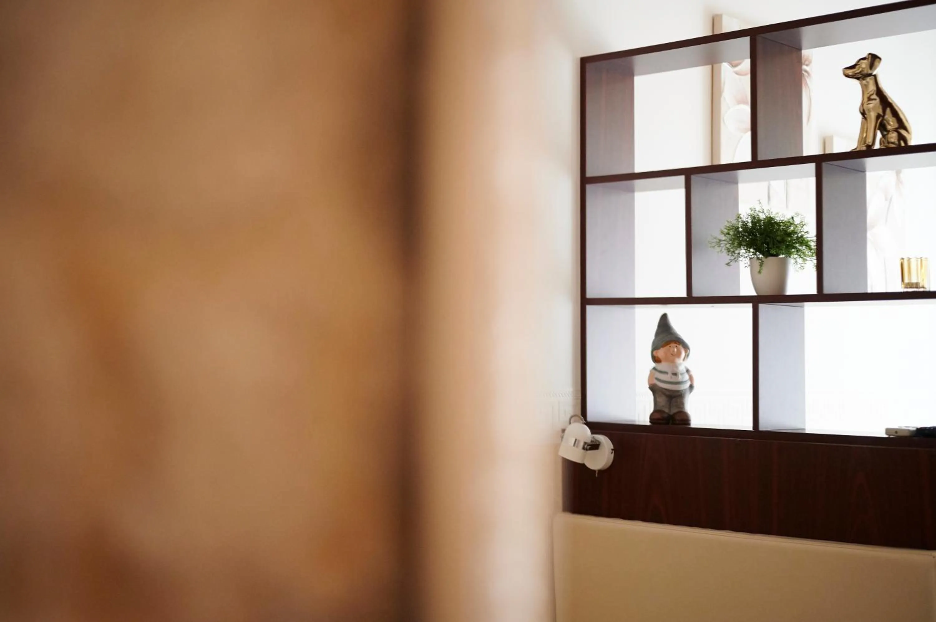 Decorative detail in Palace Central Square