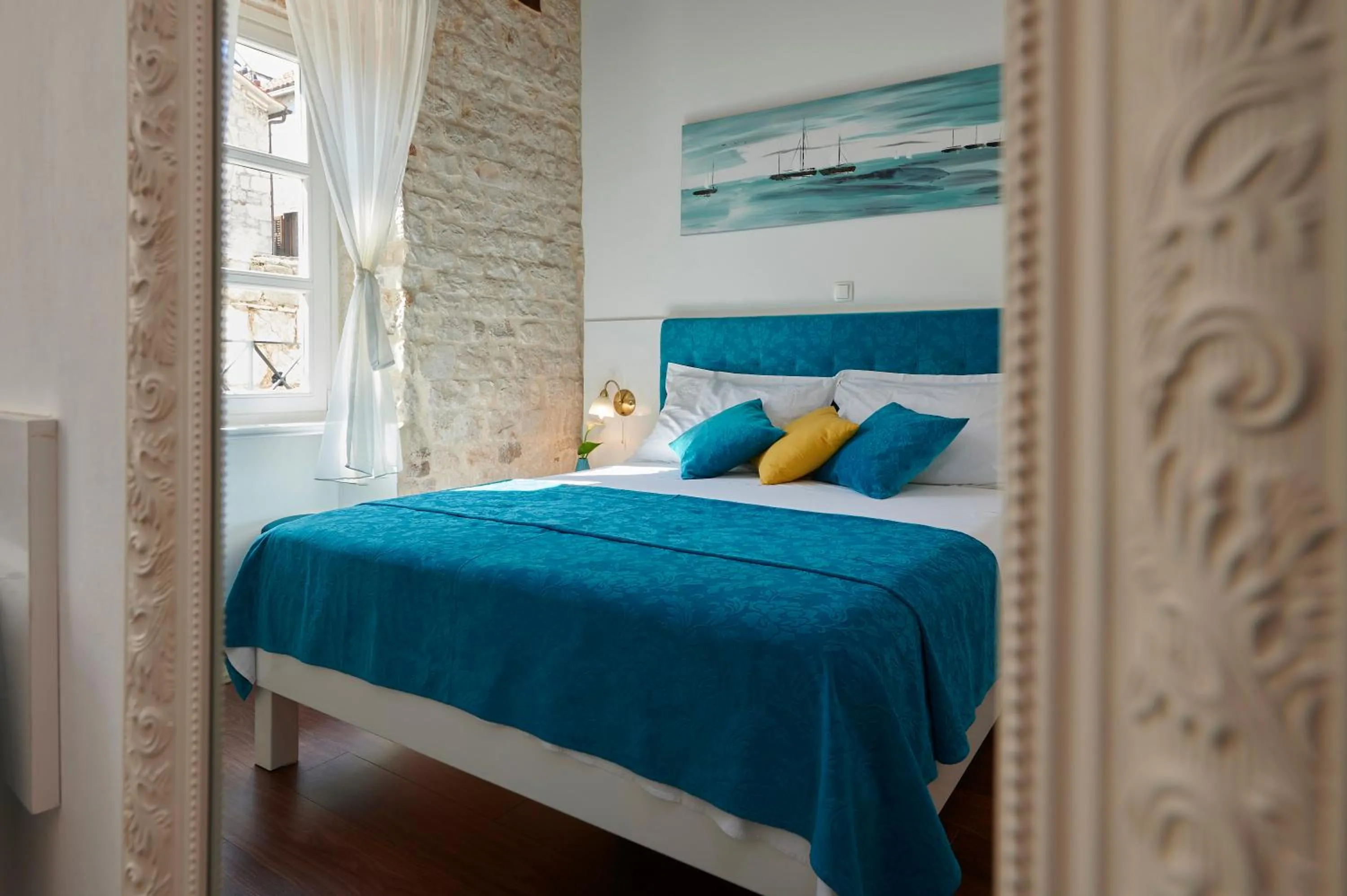 Bed in Palace Central Square