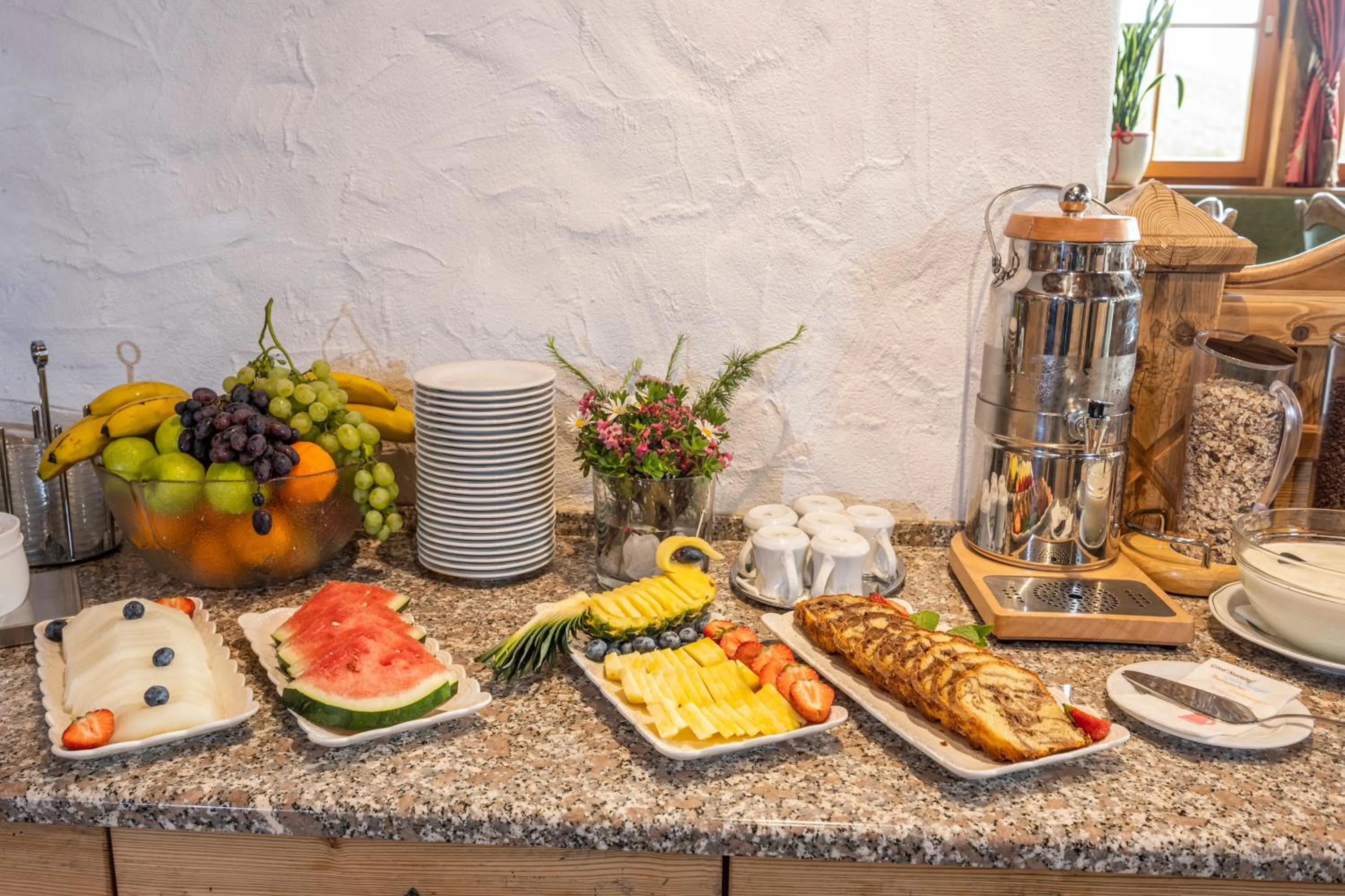 Restaurant/places to eat in Gasthof Kleefeld