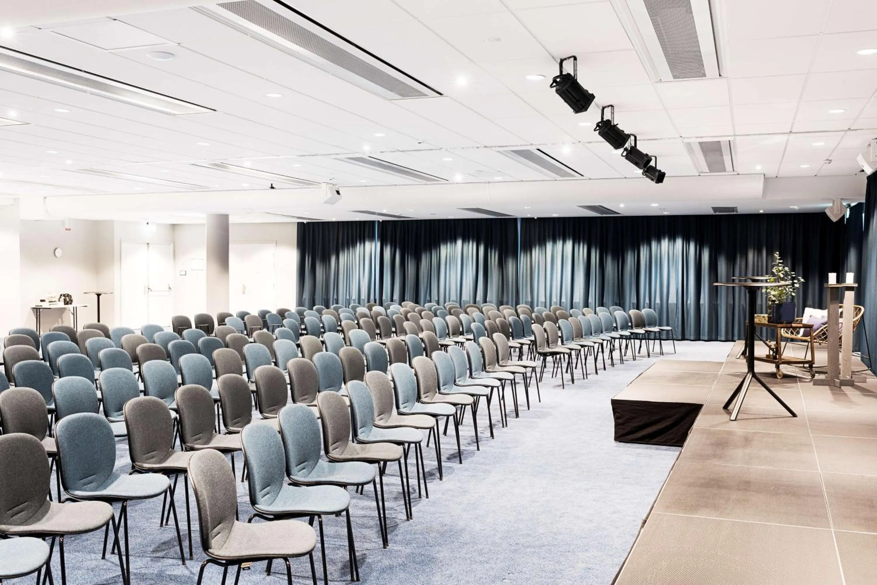 Meeting/conference room in Scandic Crown