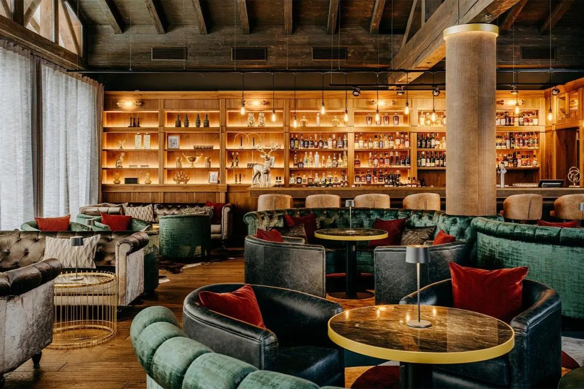 Restaurant/places to eat in Grand Tirolia Kitzbühel - Member of Hommage Luxury Hotels Collection