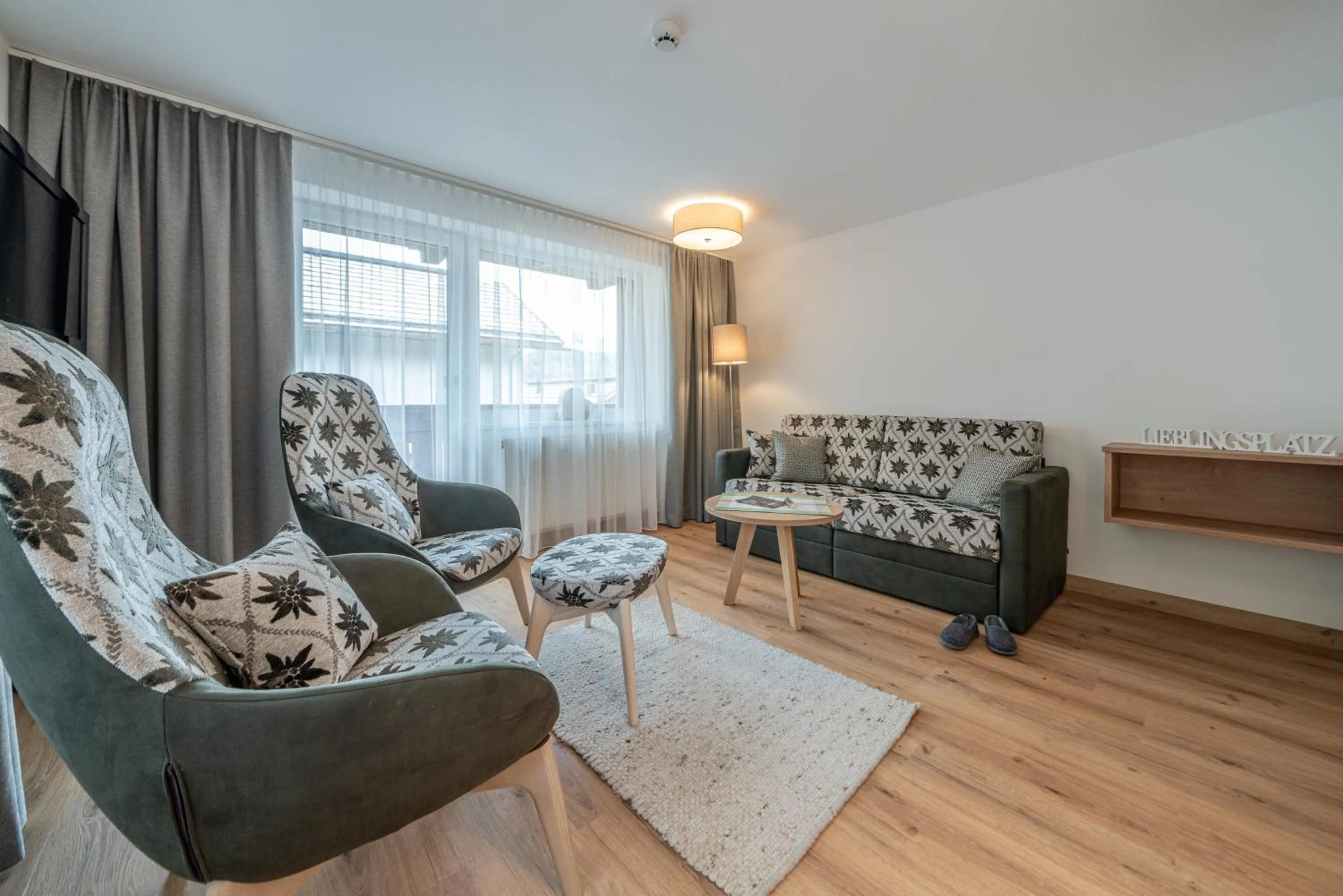 Living room in Hotel Falknerhof