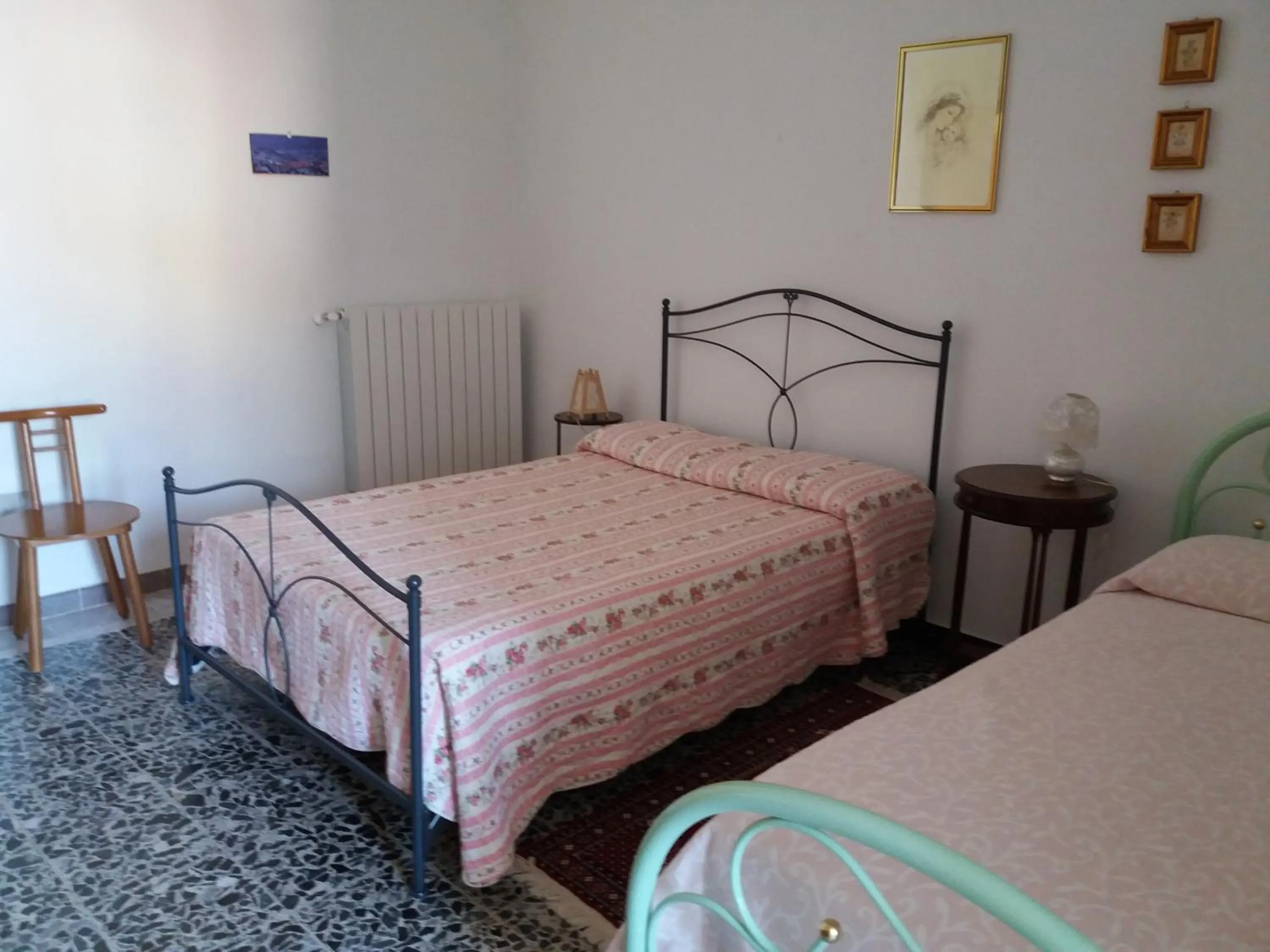 Photo of the whole room, Bed in Sa Nuche