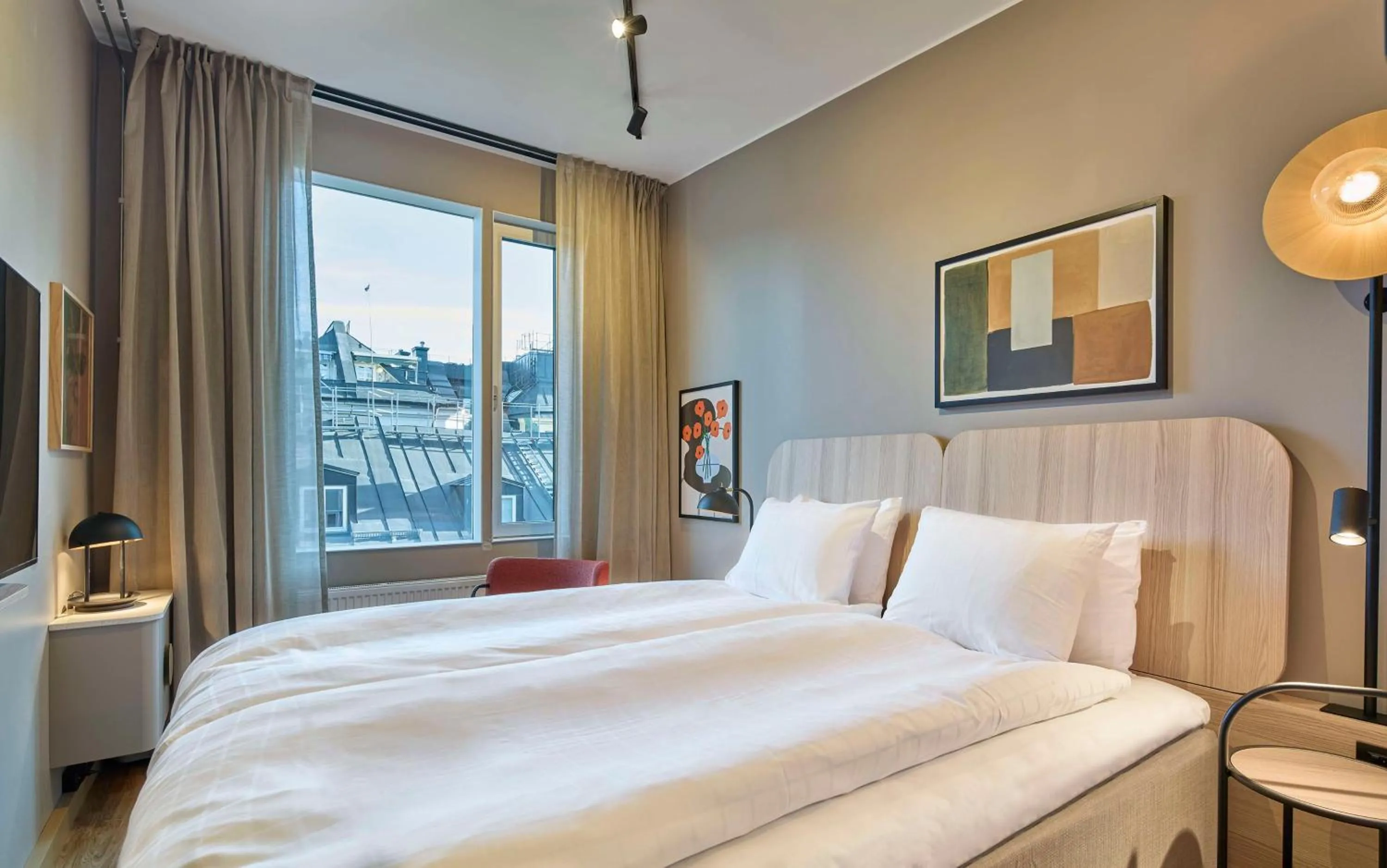 Bedroom, Bed in Scandic Wallin