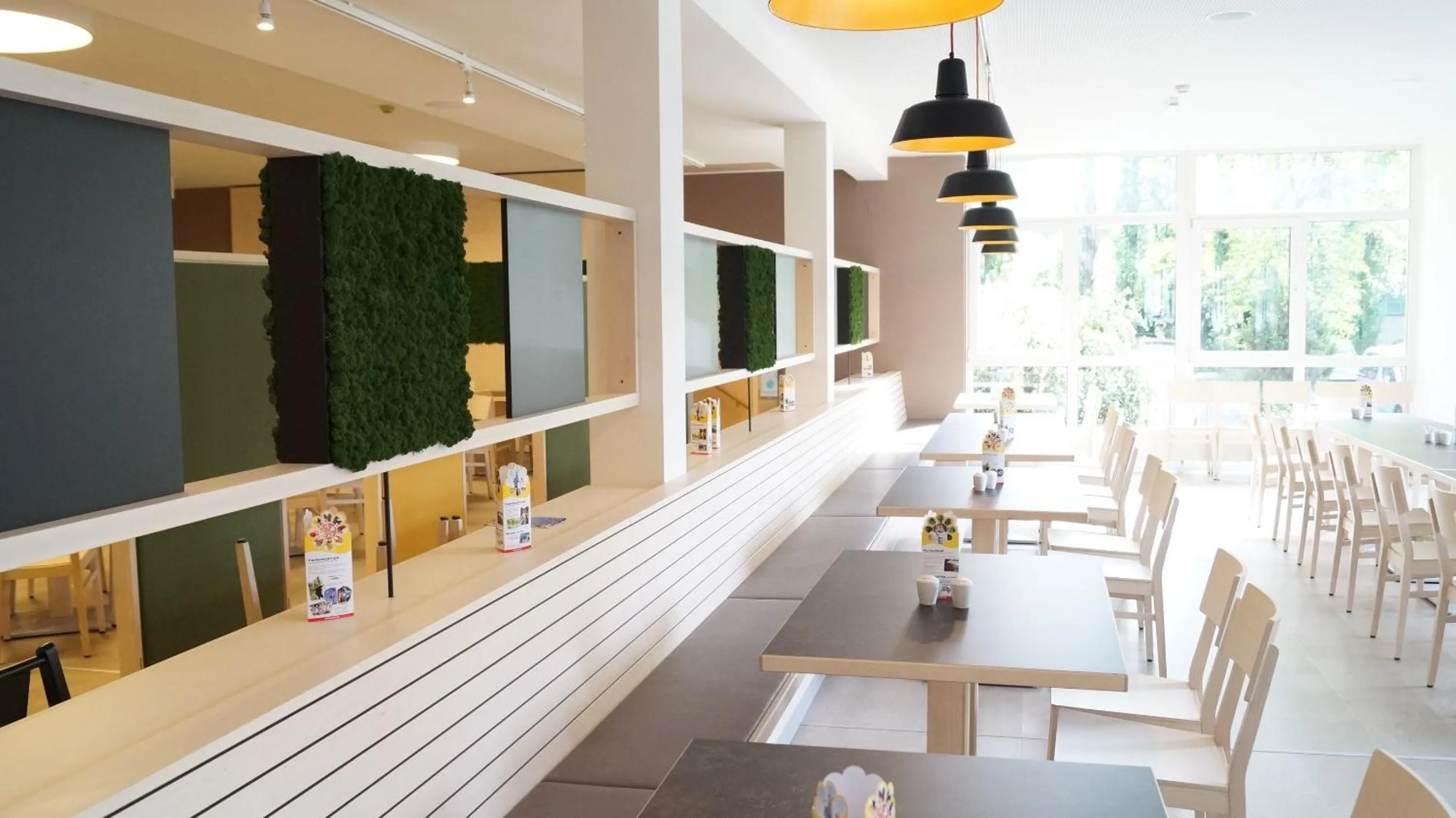 Restaurant/places to eat in JUFA Hotel Graz City