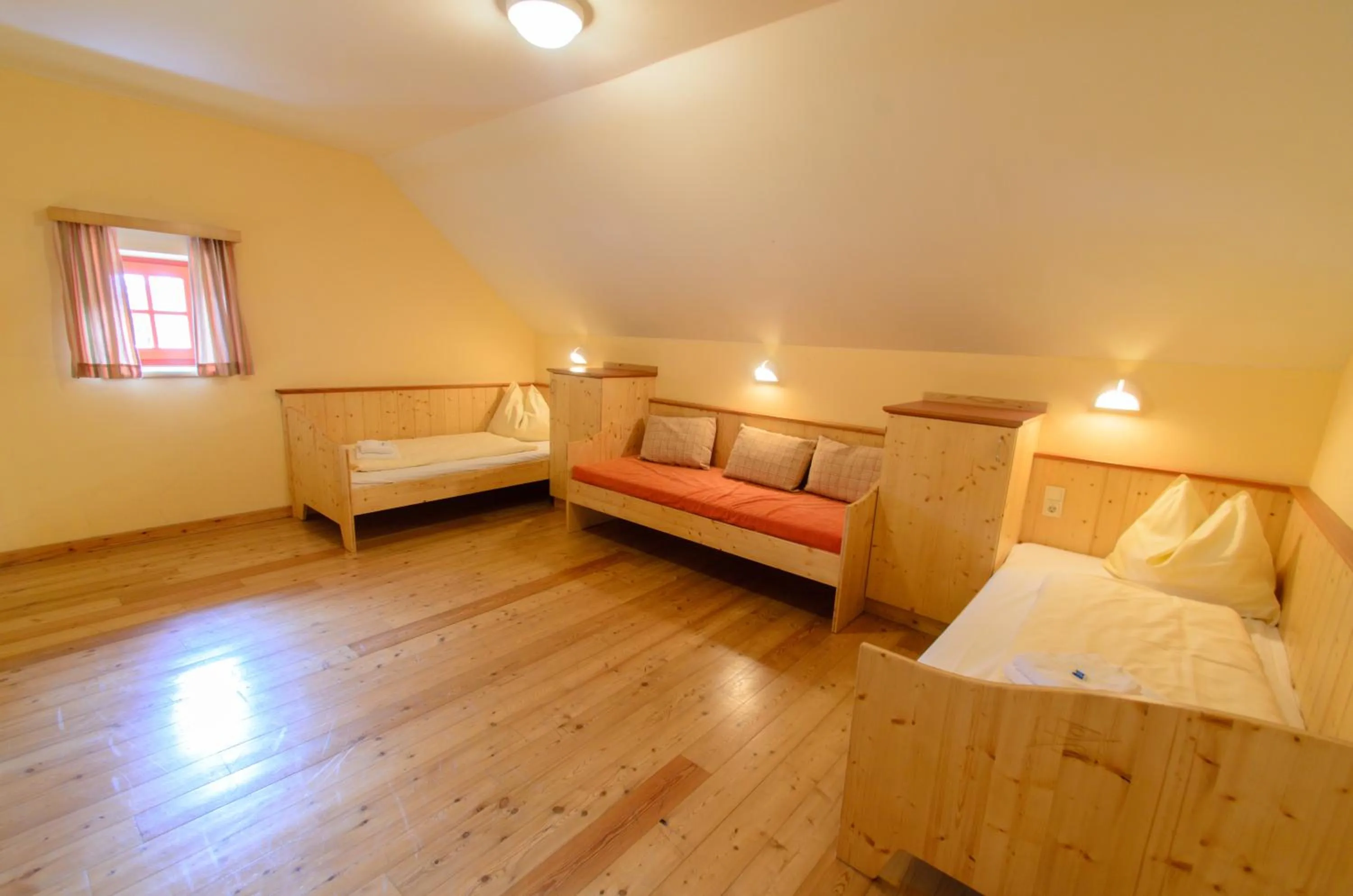 Bed in JUFA Hotel Donnersbachwald