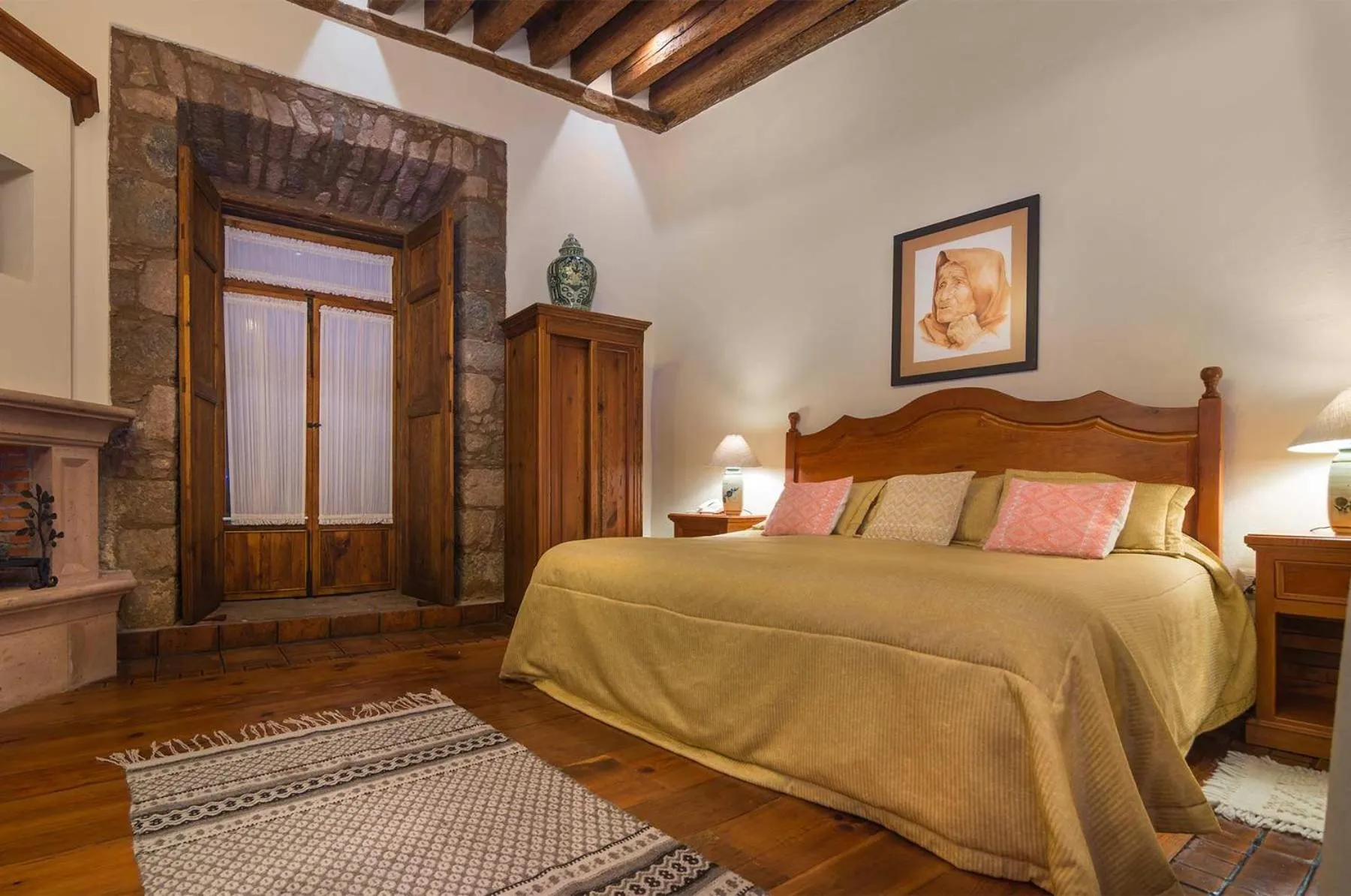 Photo of the whole room, Bed in Hotel Casa del Naranjo