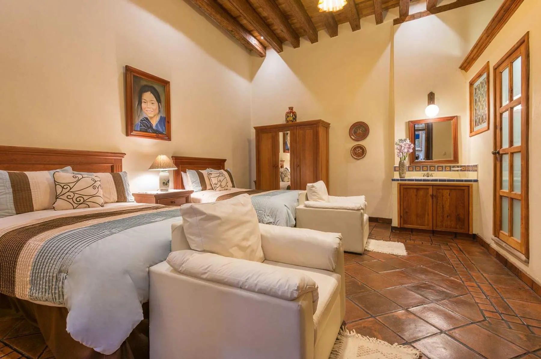 Photo of the whole room, Bed in Hotel Casa del Naranjo