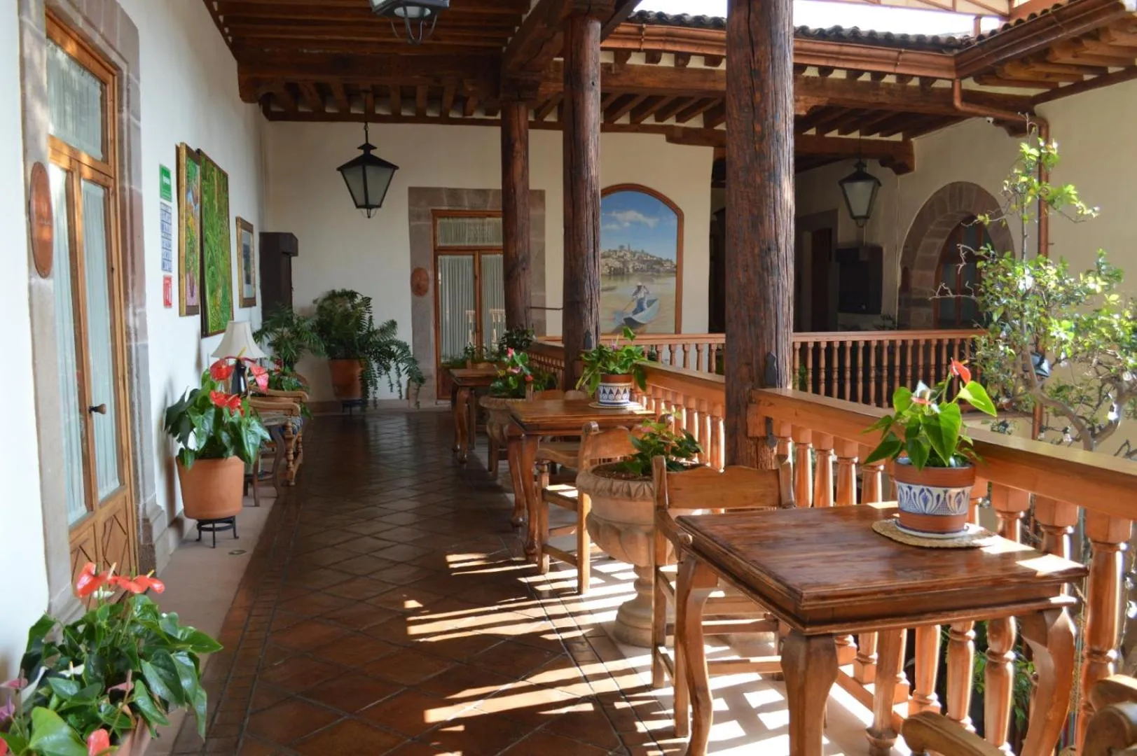 Property building in Hotel Casa del Naranjo