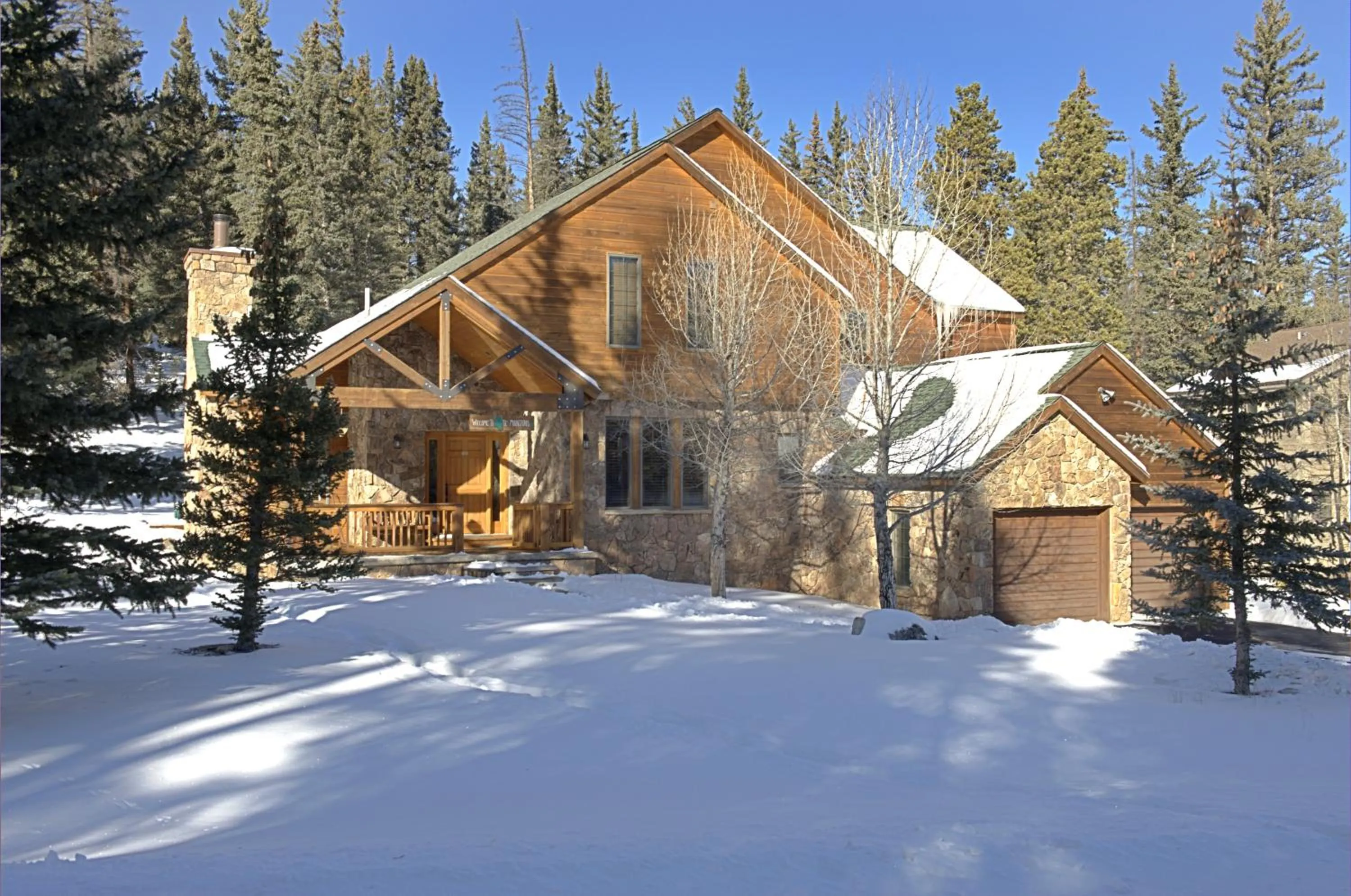 Property building in Keystone Private Homes by Keystone Resort