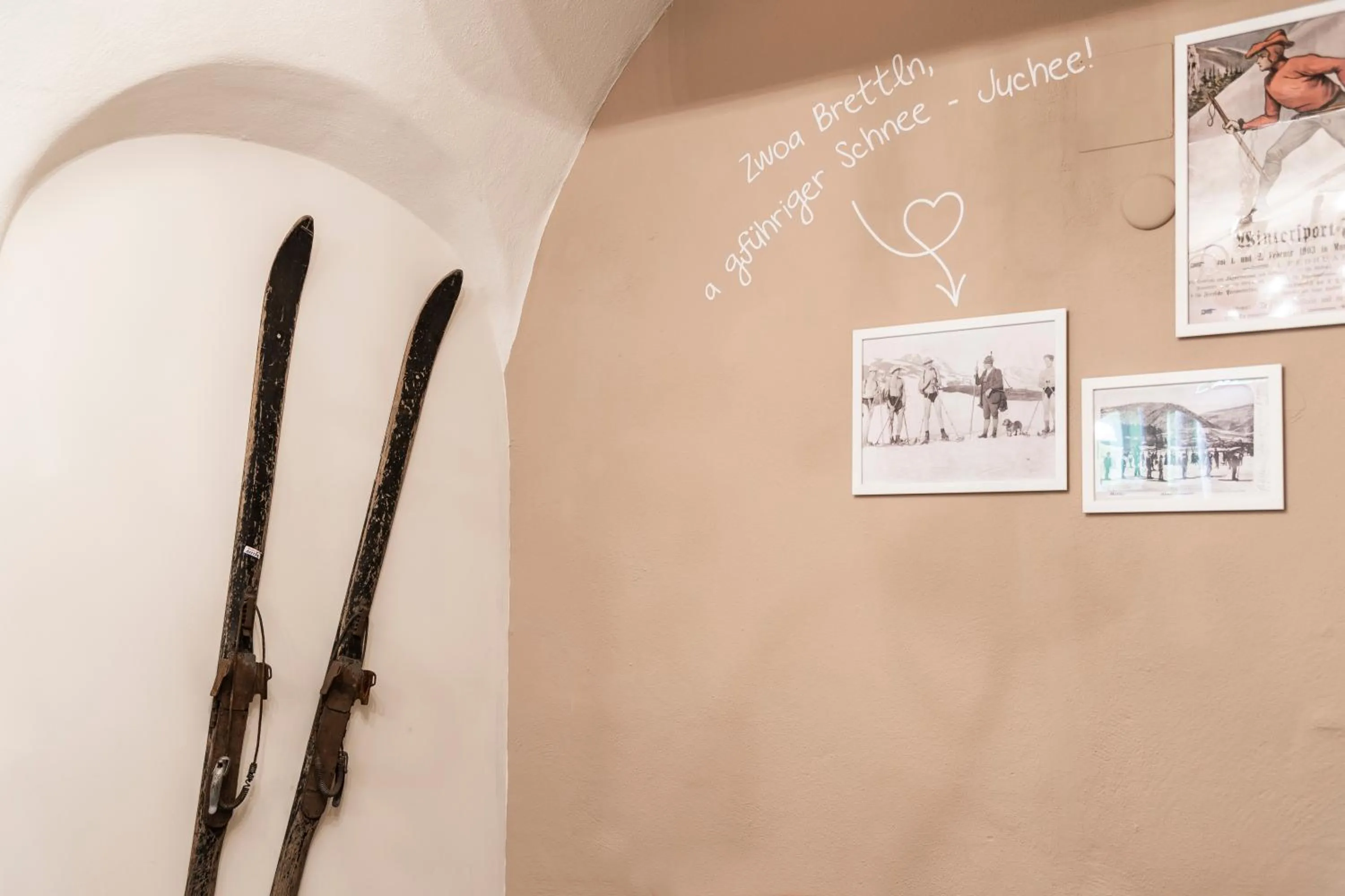 Decorative detail in JUFA Hotel Murau