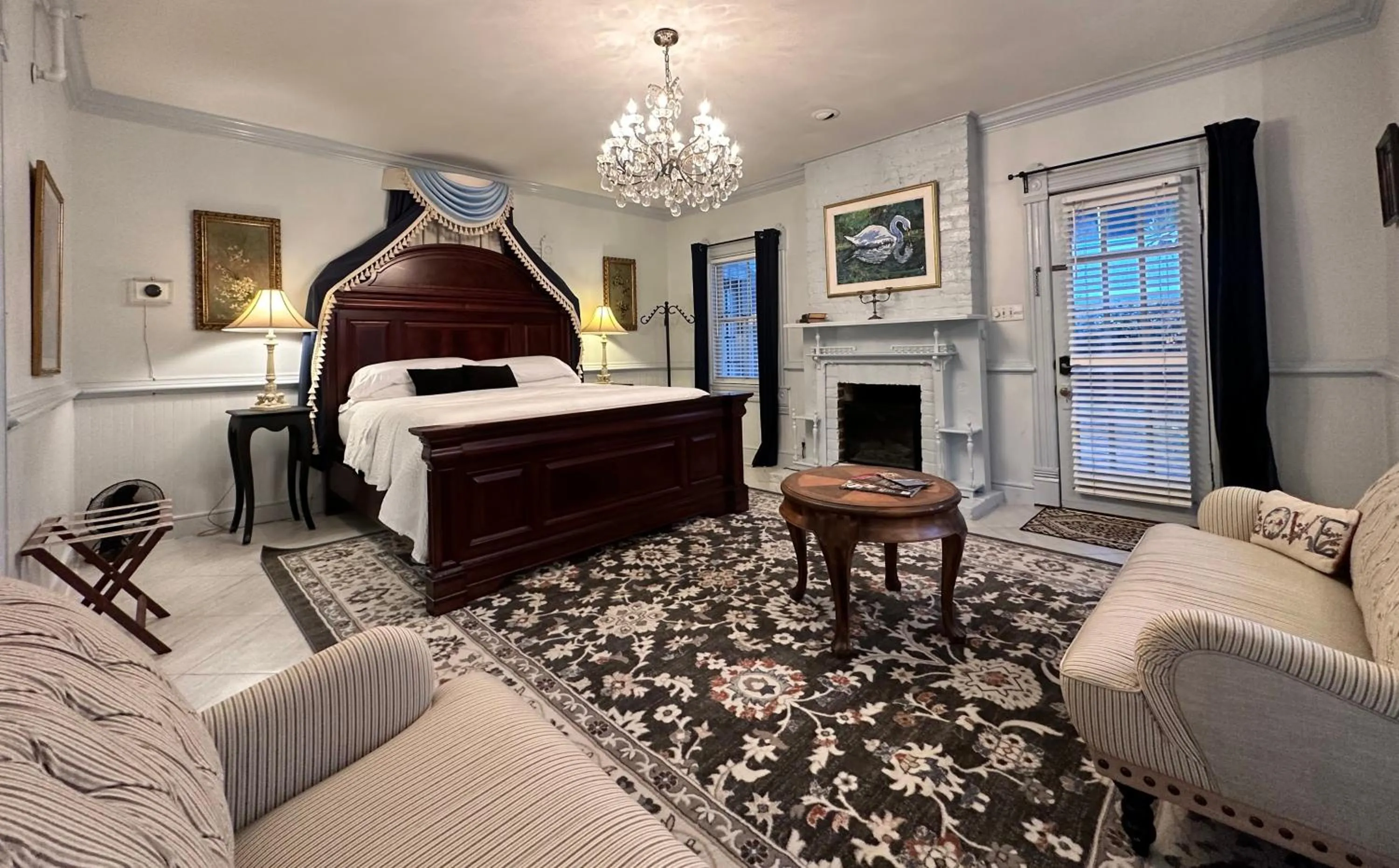 Bed in Amethyst Garden