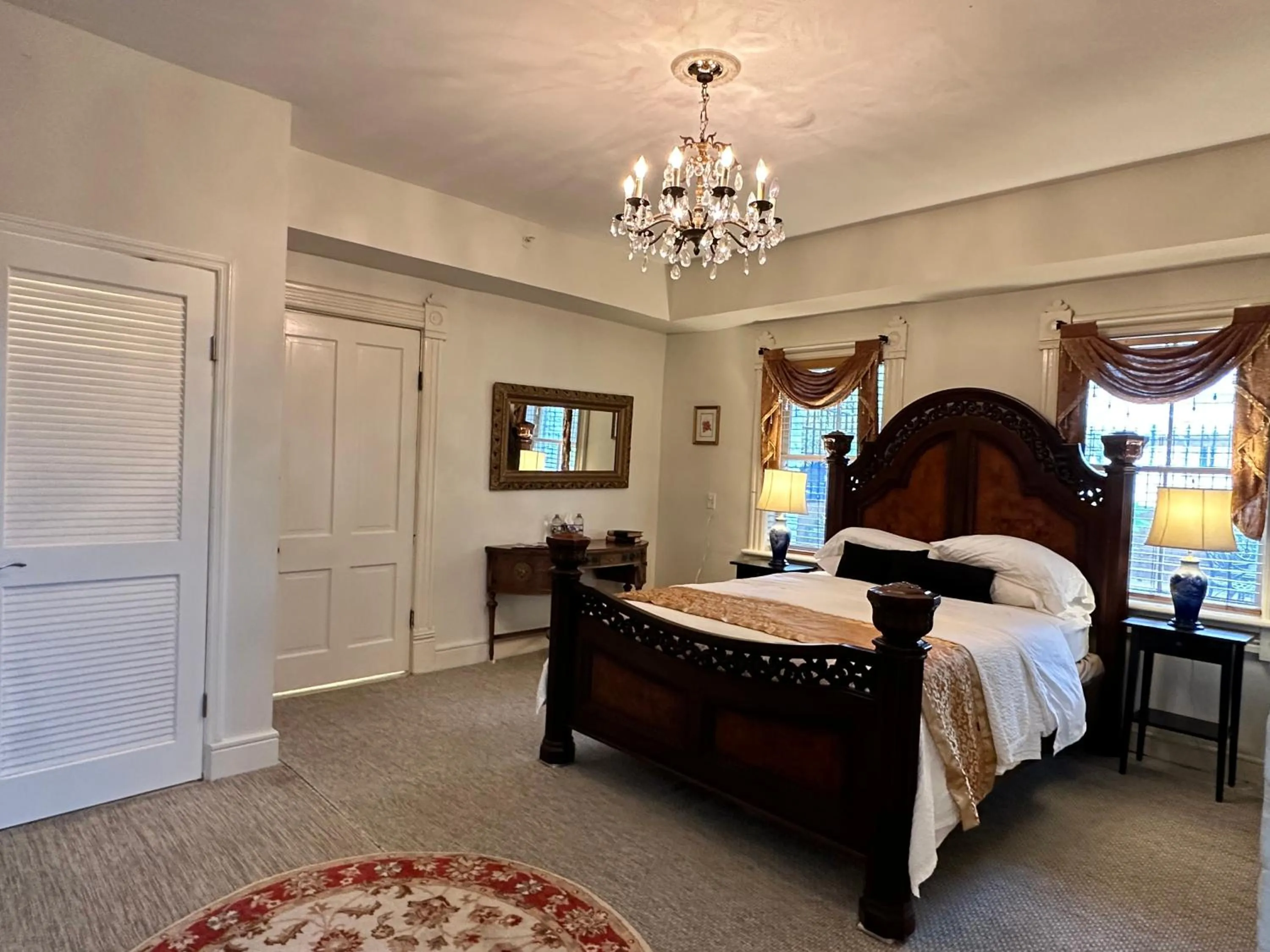 Bed in Amethyst Garden