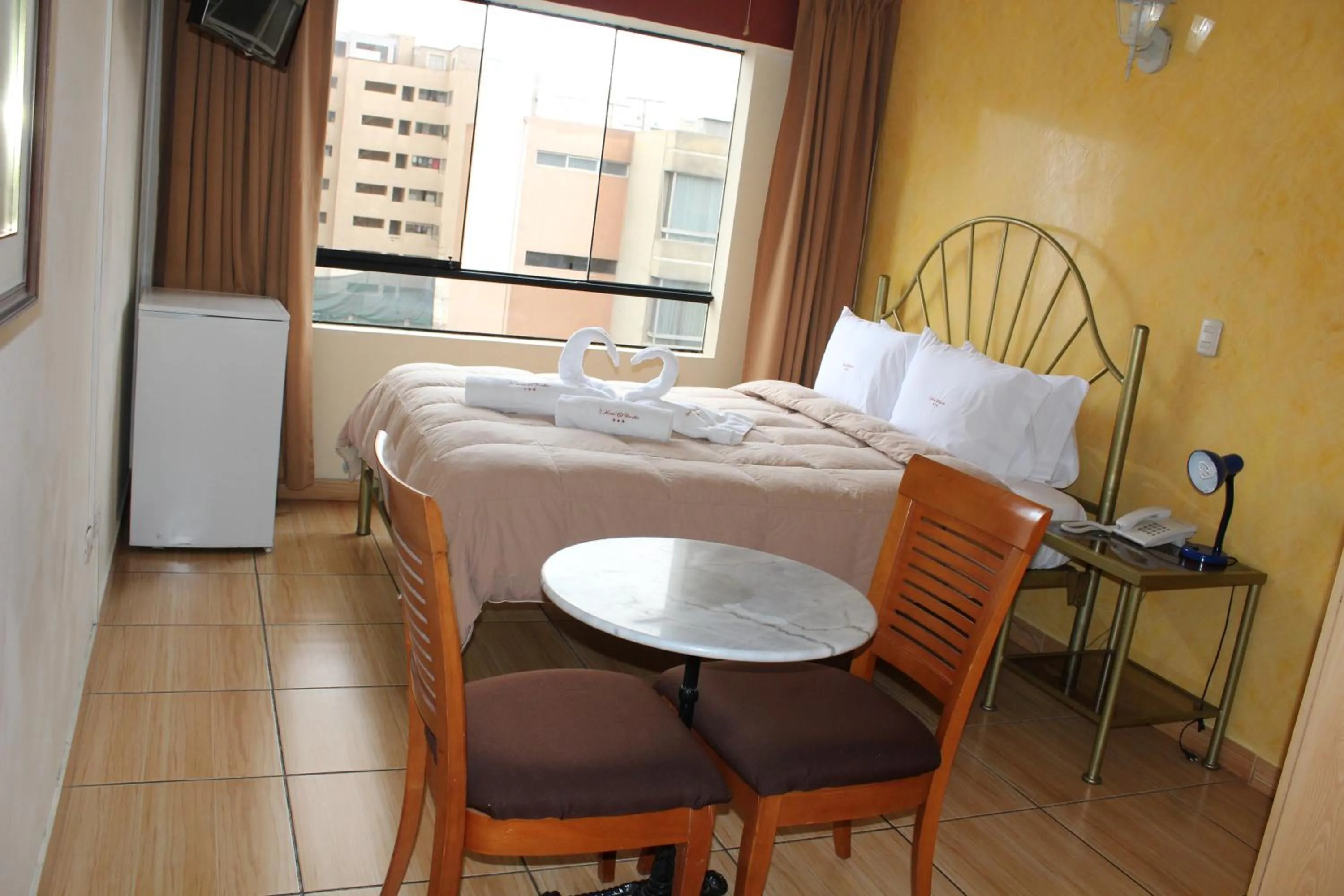 Double Room - single occupancy in Hotel El Farolito