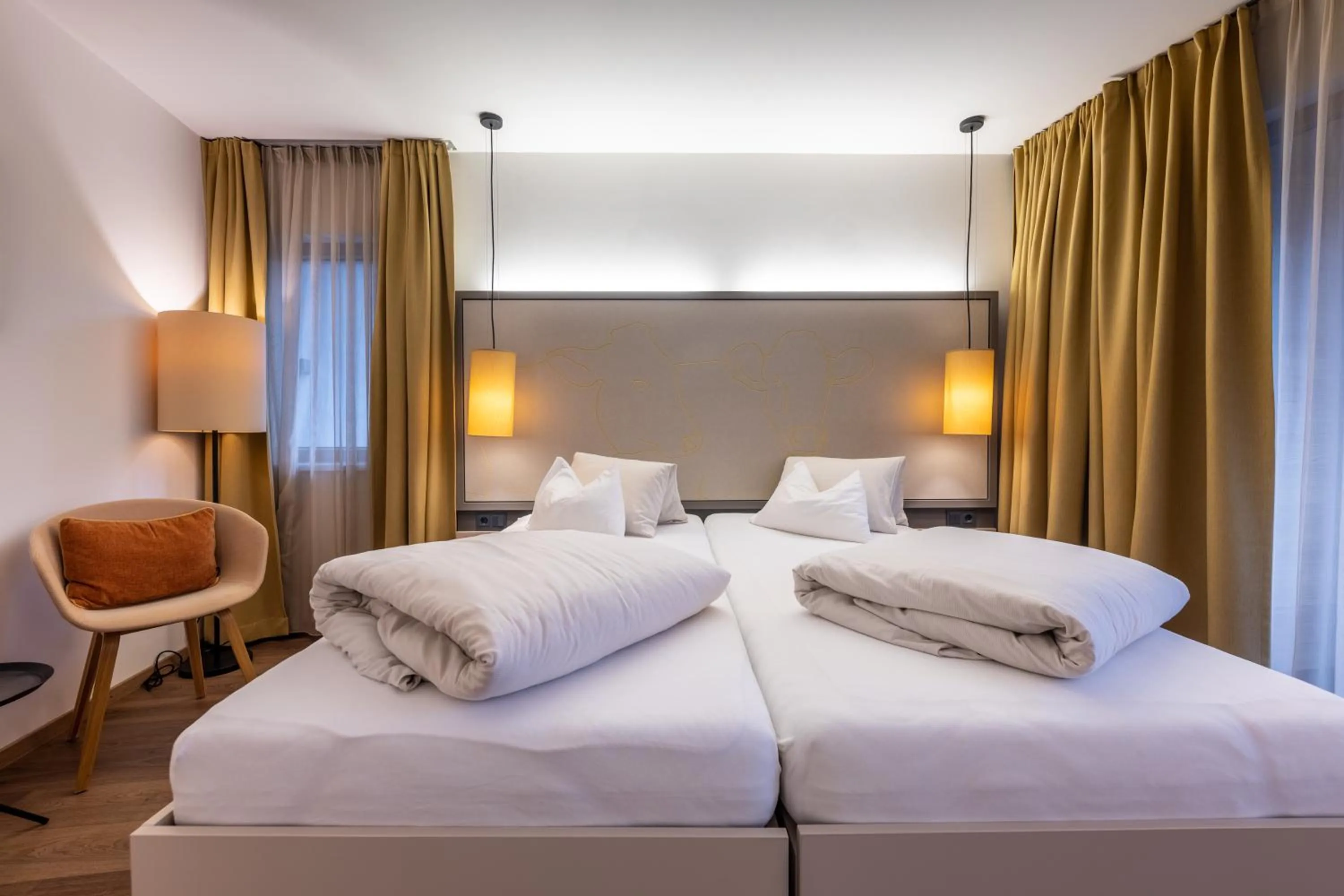 Bedroom, Bed in Hotel Wirtshaus Post