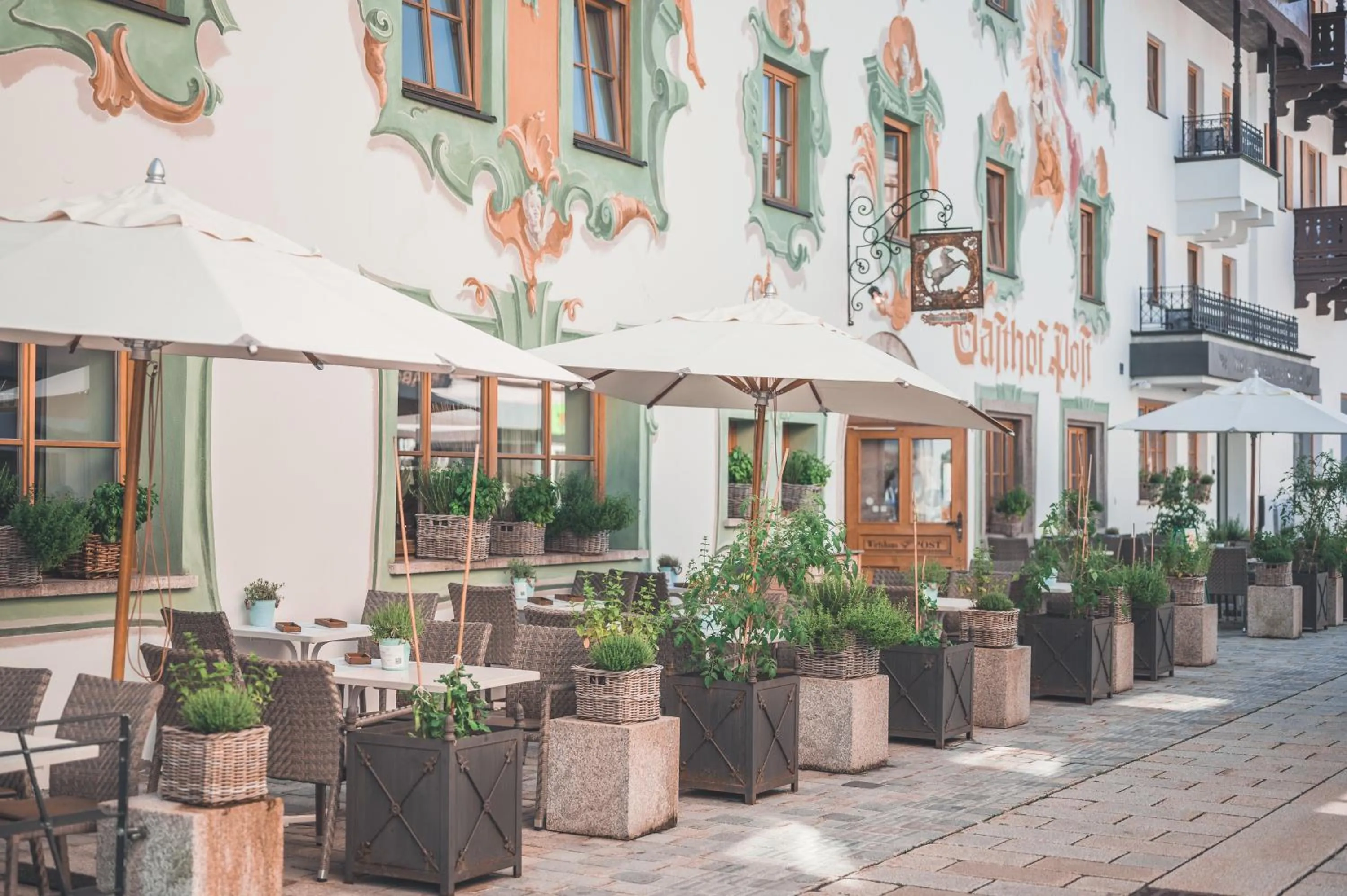 Facade/entrance in Hotel Wirtshaus Post