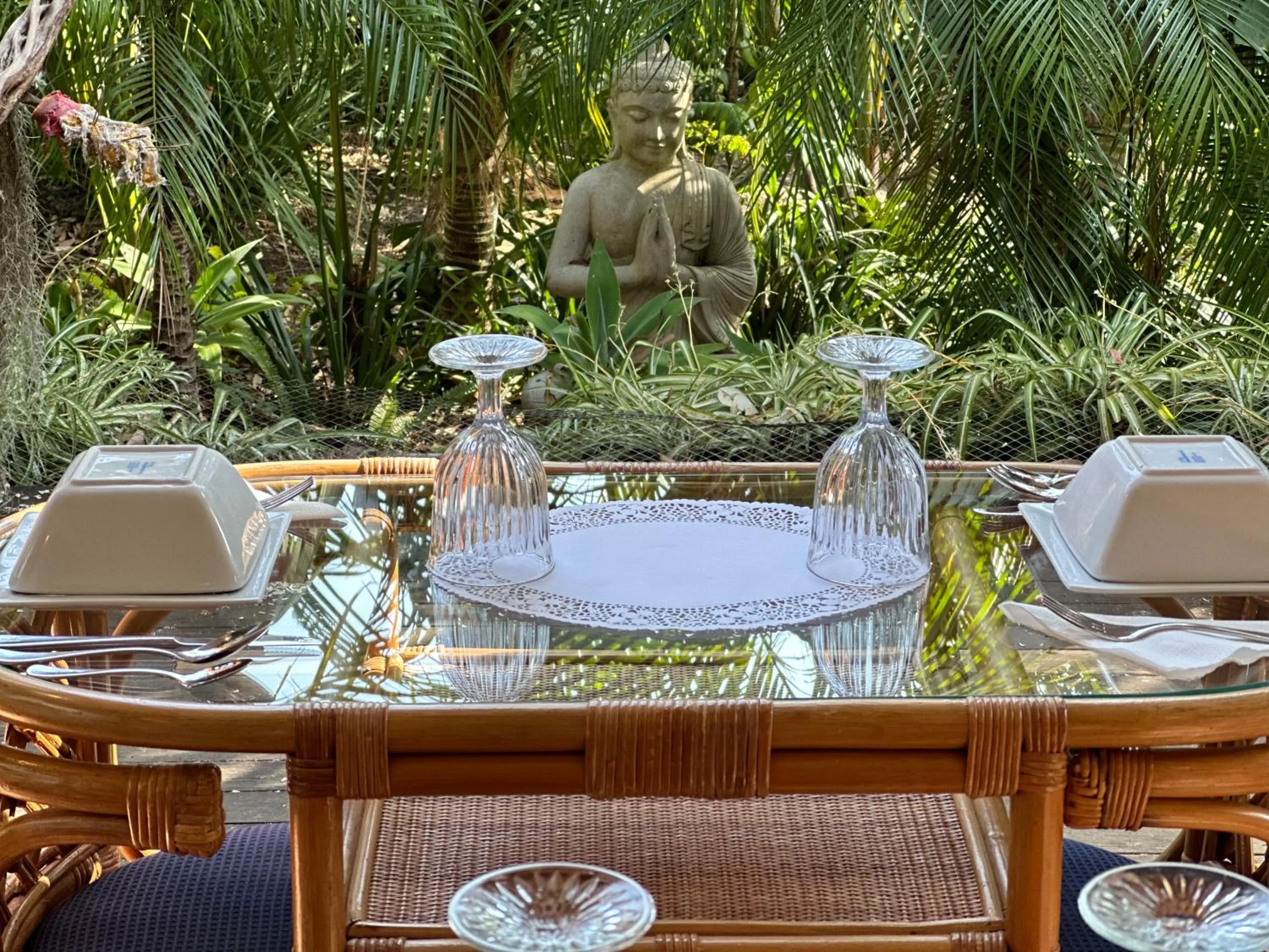 Breakfast in Palm Beach Bed & Breakfast