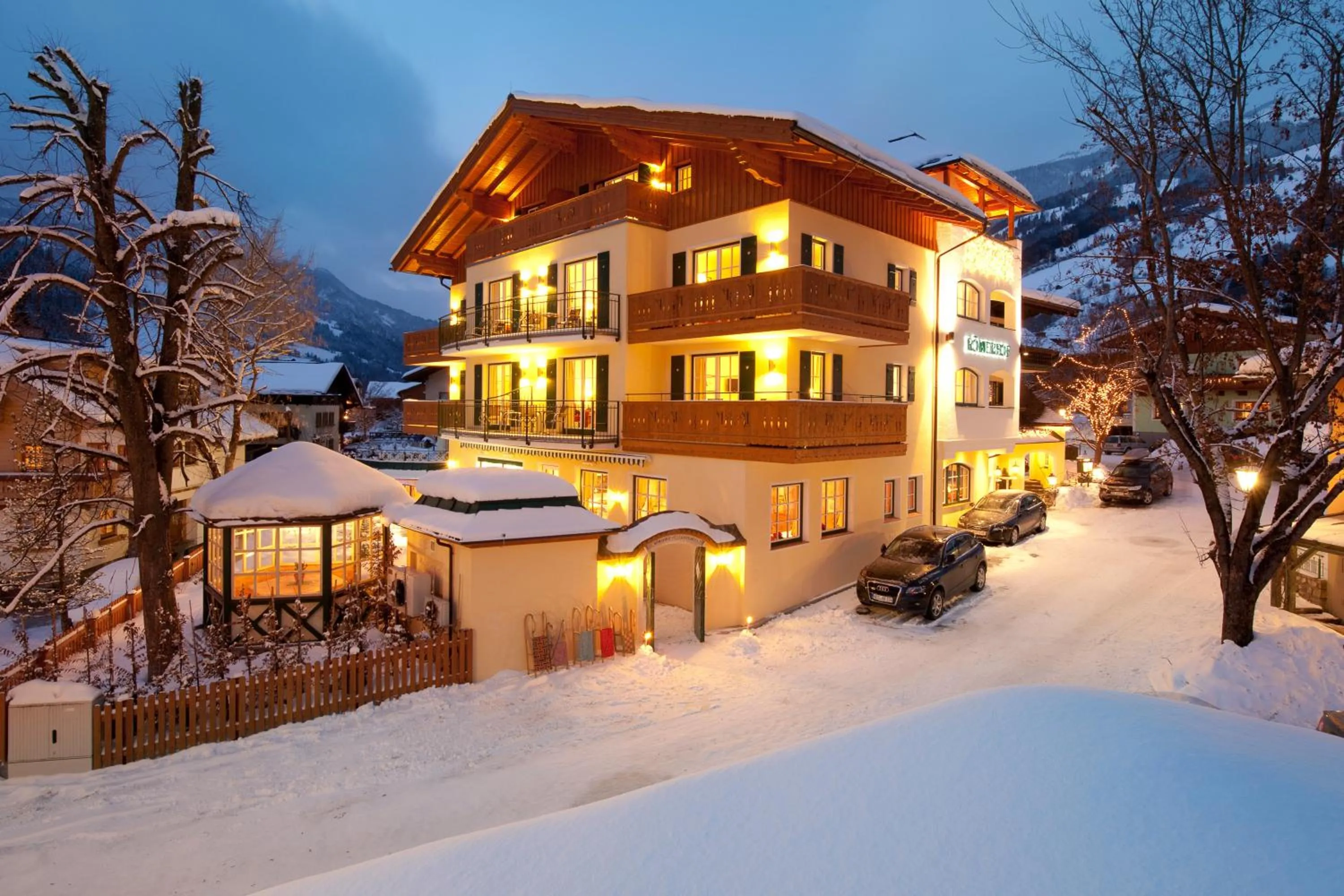Facade/entrance in Landhotel Römerhof