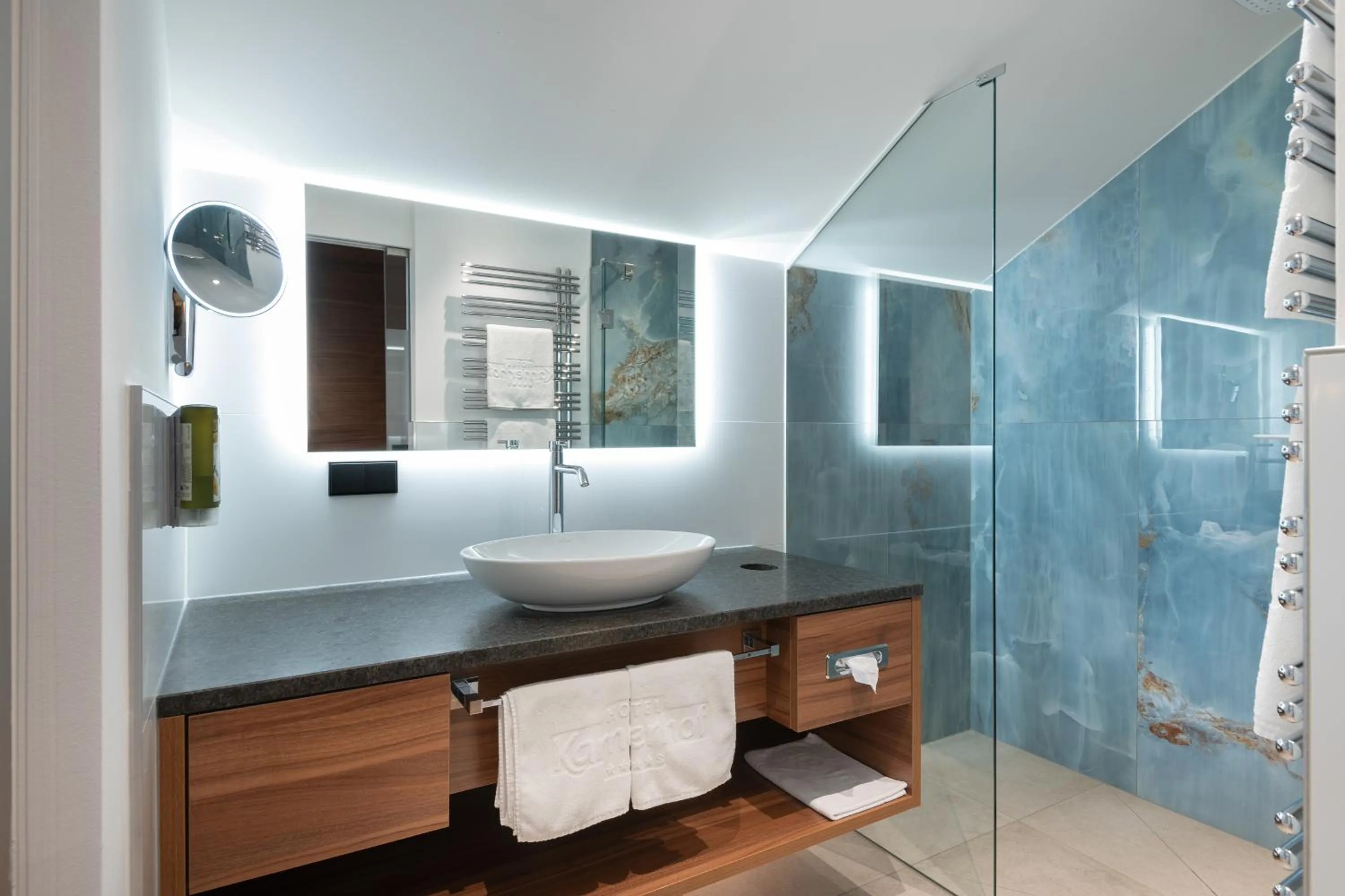 Bathroom in Hotel Karnerhof