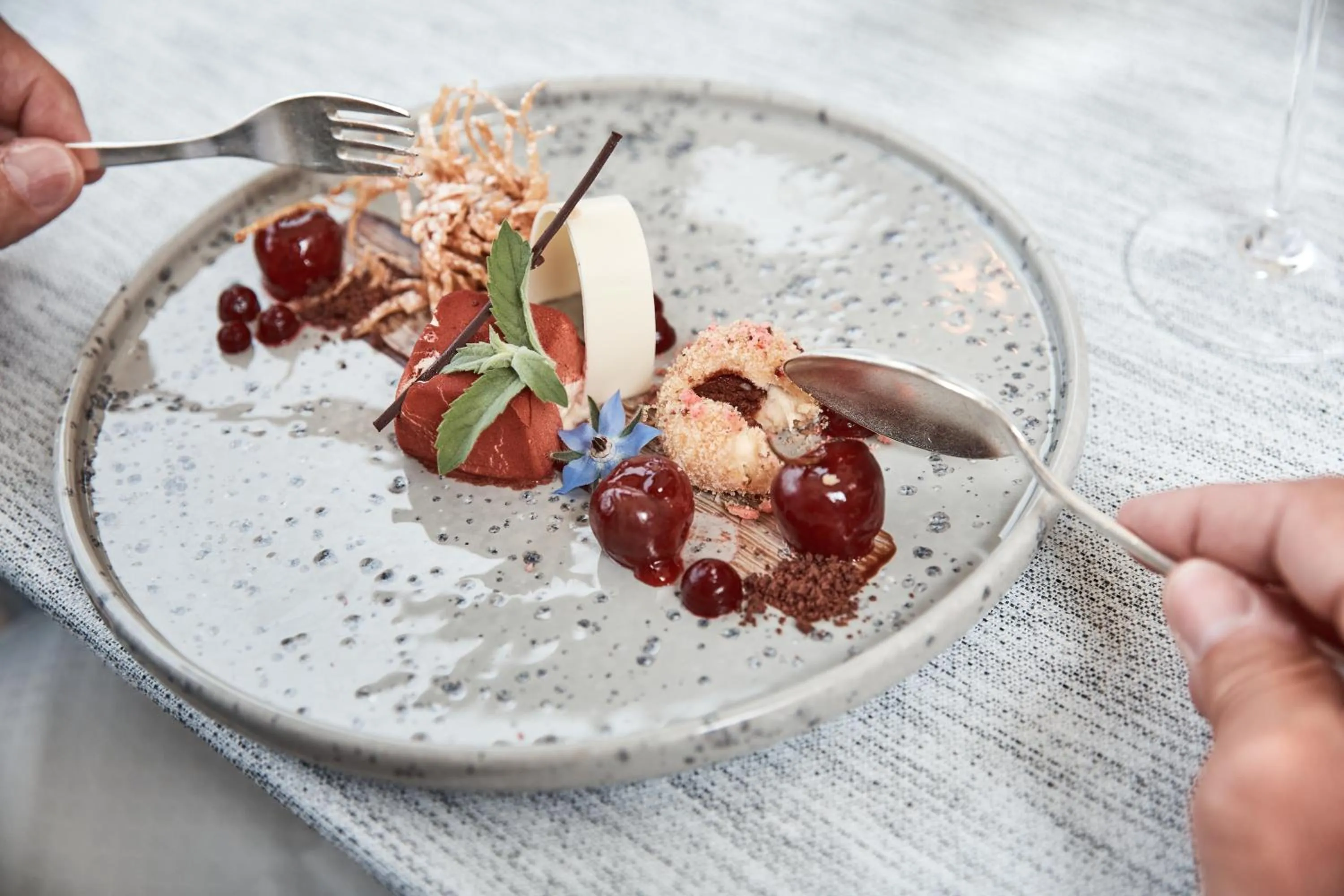 Restaurant/places to eat in Hotel Karnerhof