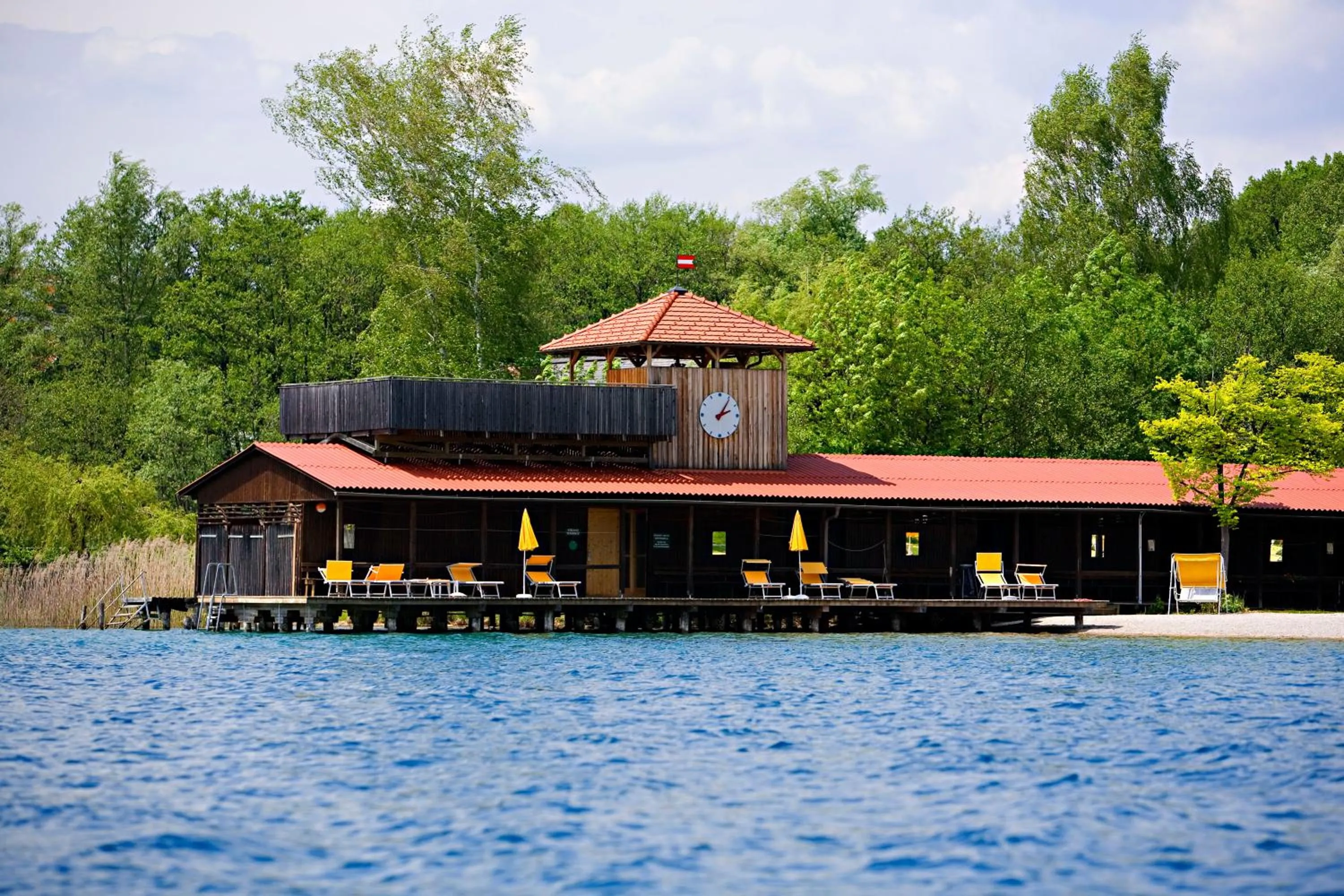 Facade/entrance in Hotel Karnerhof