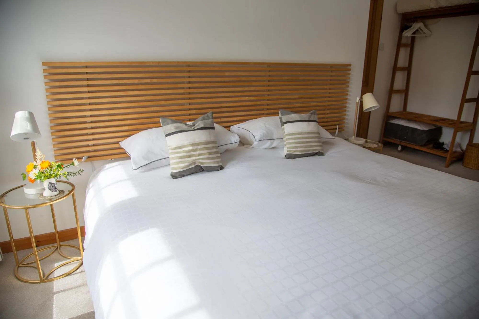 Bed in Balmungo Cottage B&B