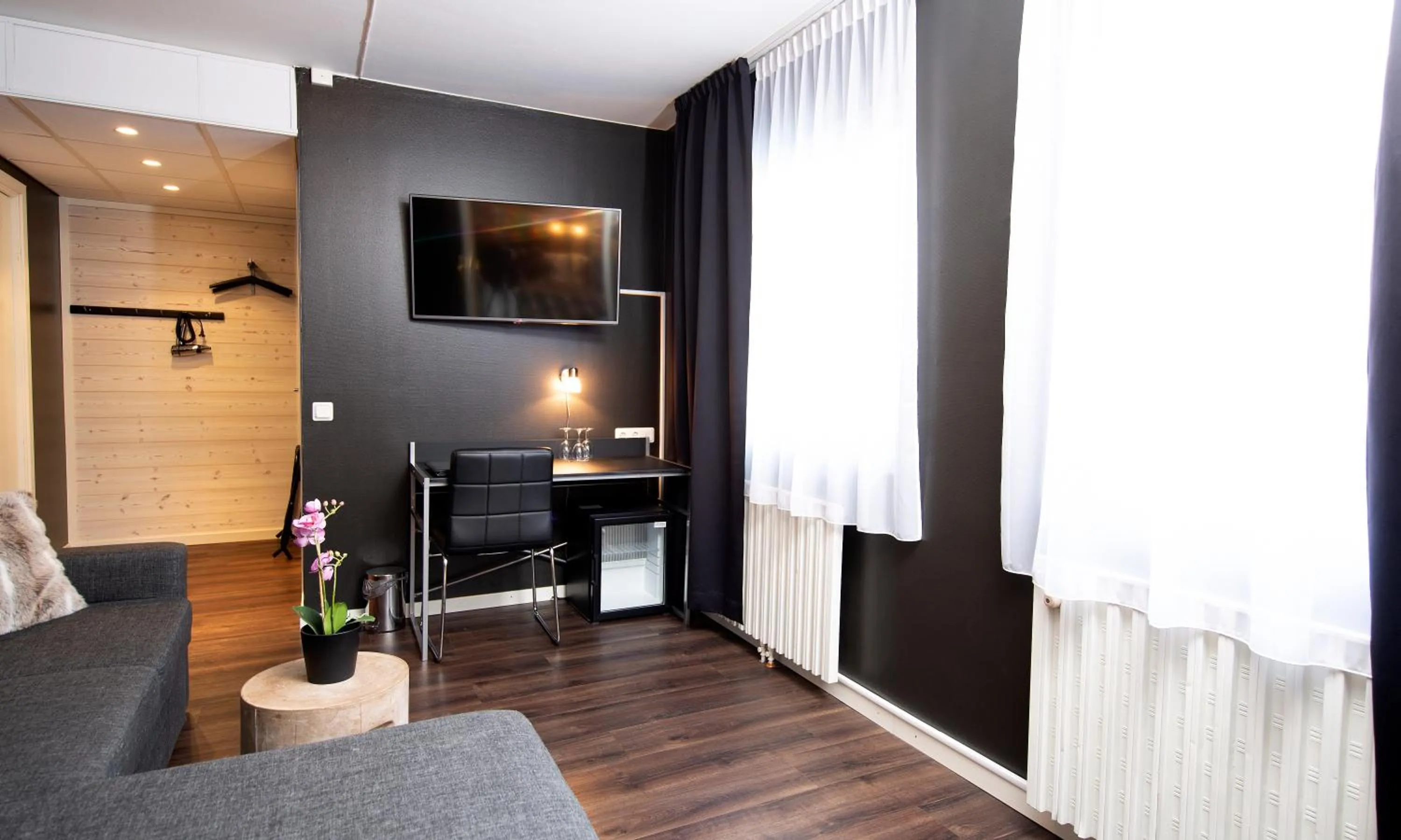 Seating area in Sure Hotel by Best Western Algen