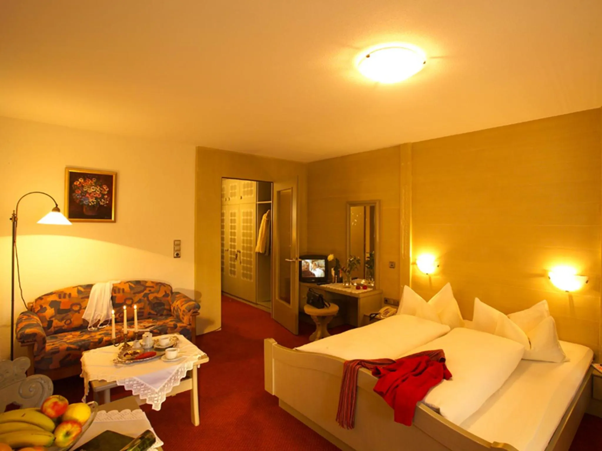 Photo of the whole room, Bed in Sporthotel Krone