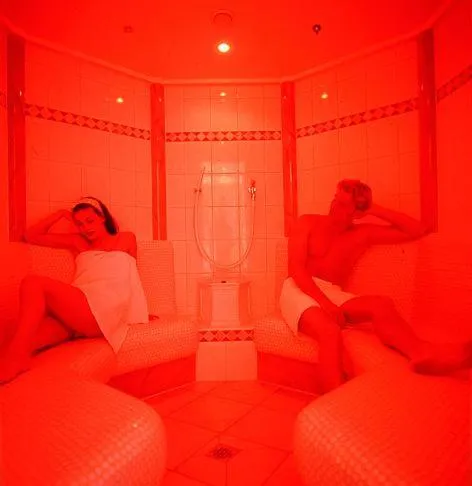 Guests in Sporthotel Krone