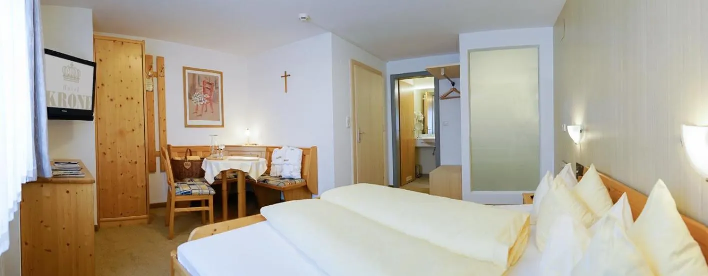 Bed in Sporthotel Krone