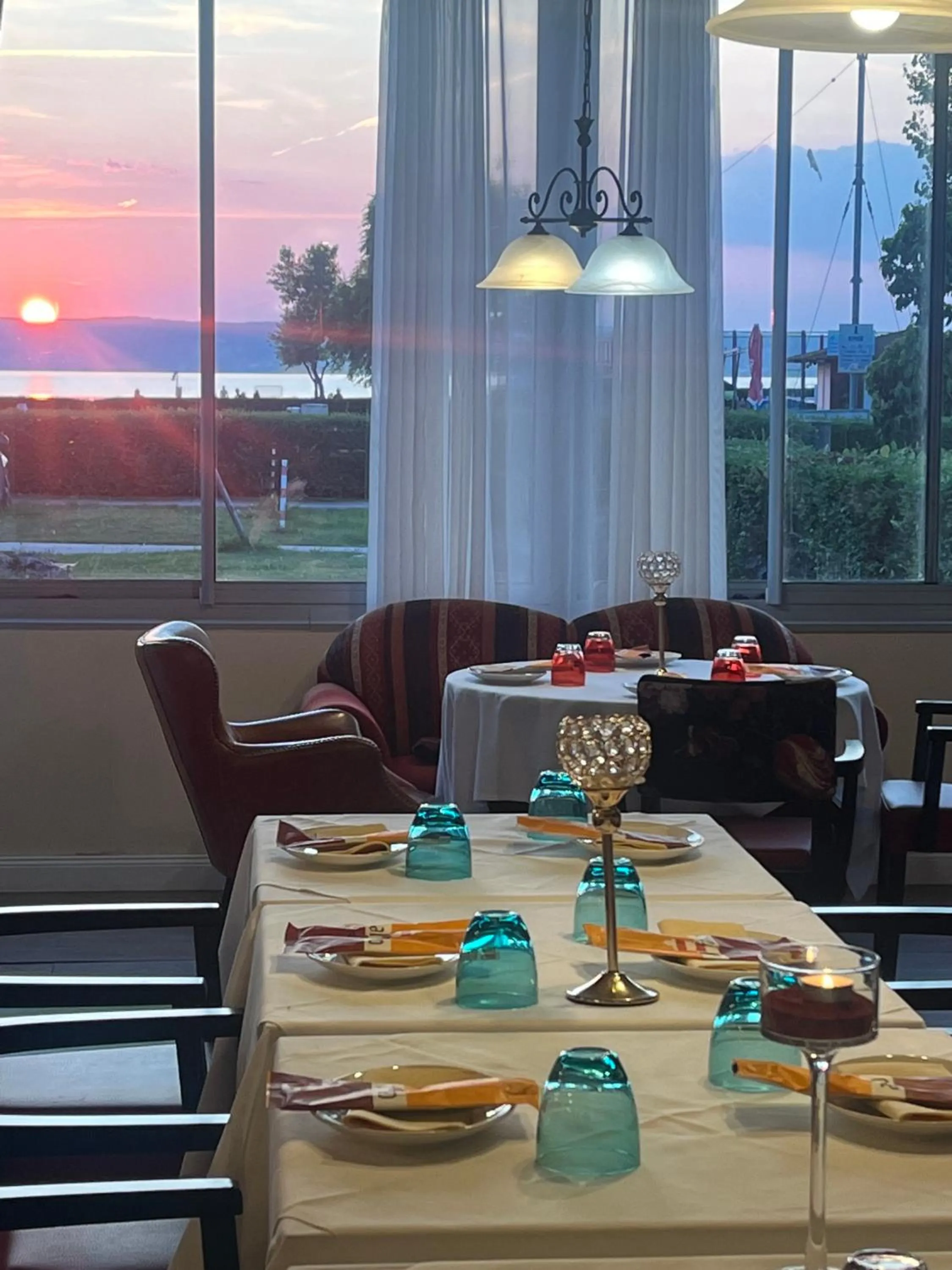 Restaurant/places to eat in Hotel Al Faro Lodge am See