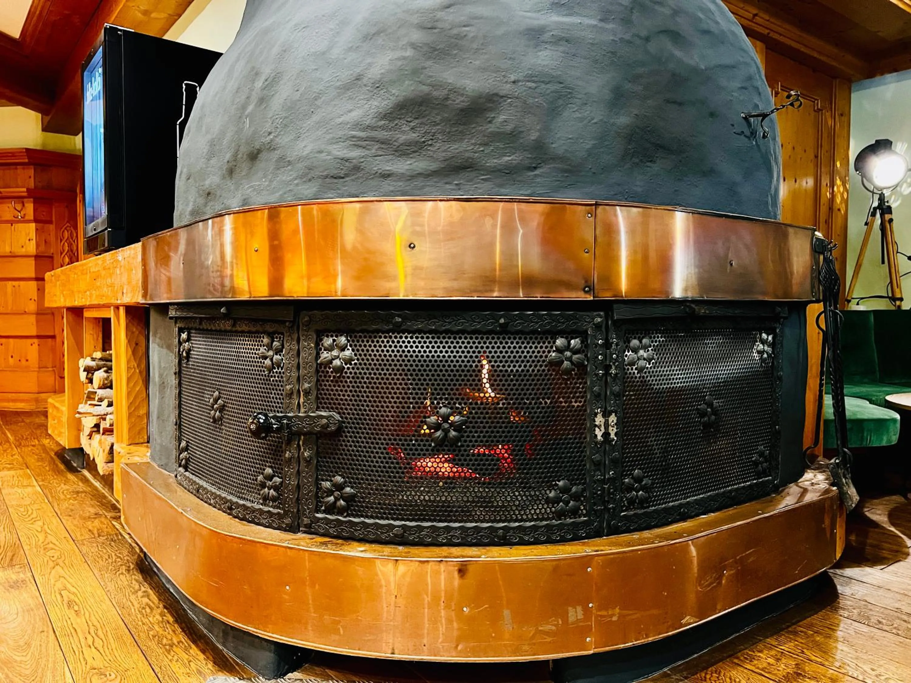 Restaurant/places to eat in Wellness Aparthotel "Lechlife" incl Pool - 400m zum LIFT