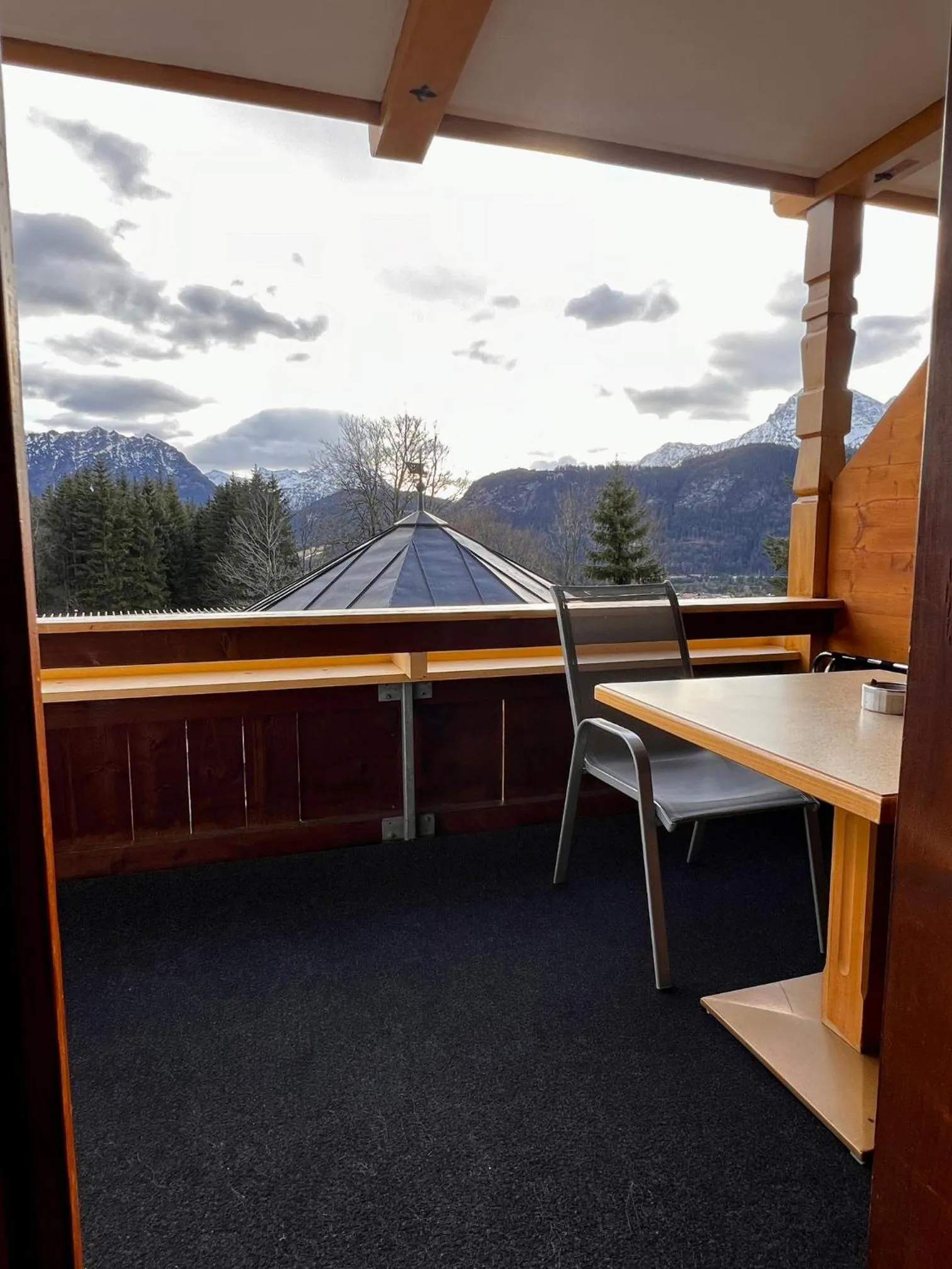 Balcony/Terrace in Wellness Aparthotel "Lechlife" incl Pool - 400m zum LIFT