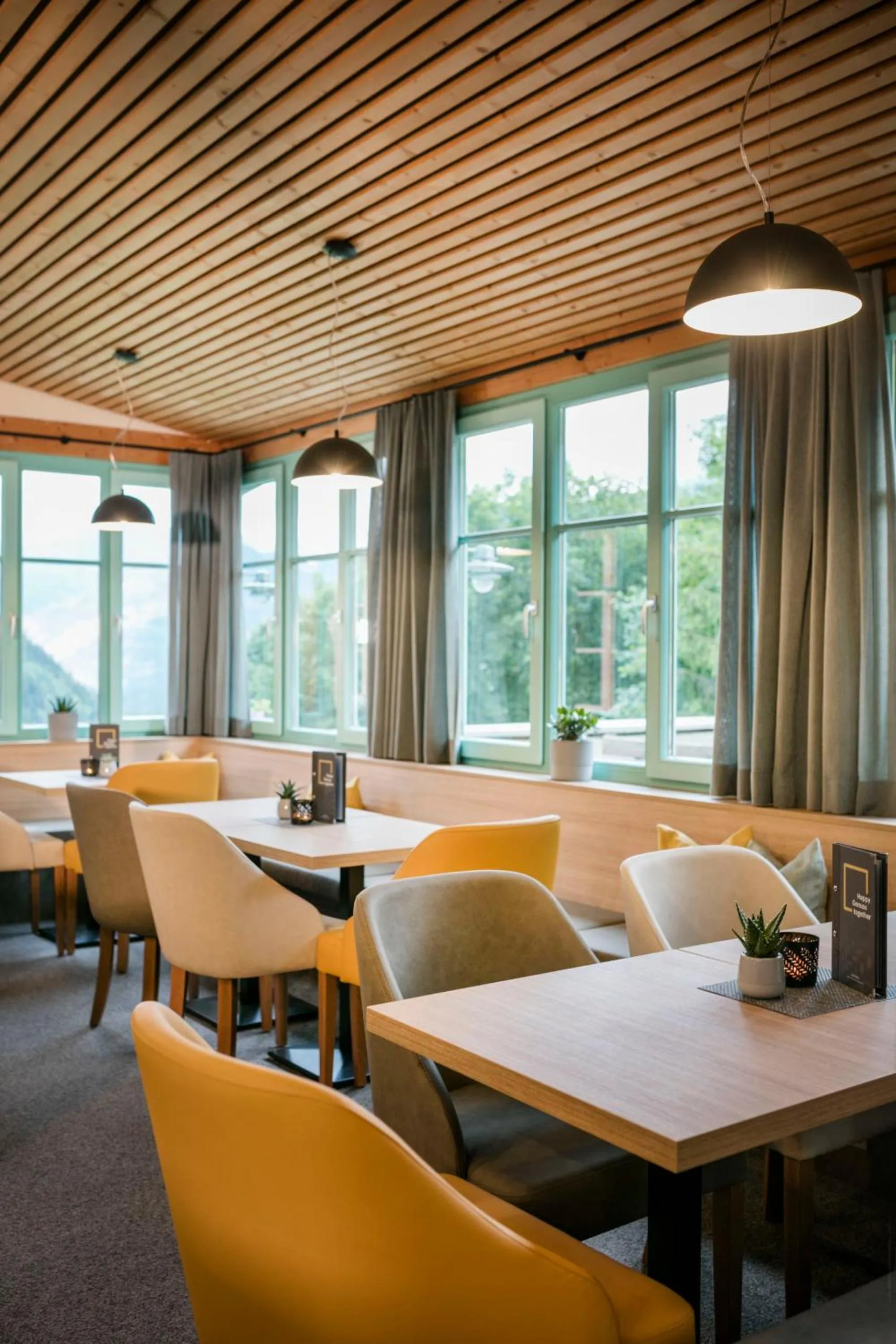 Restaurant/places to eat in JUFA Hotel Eisenerzer Ramsau