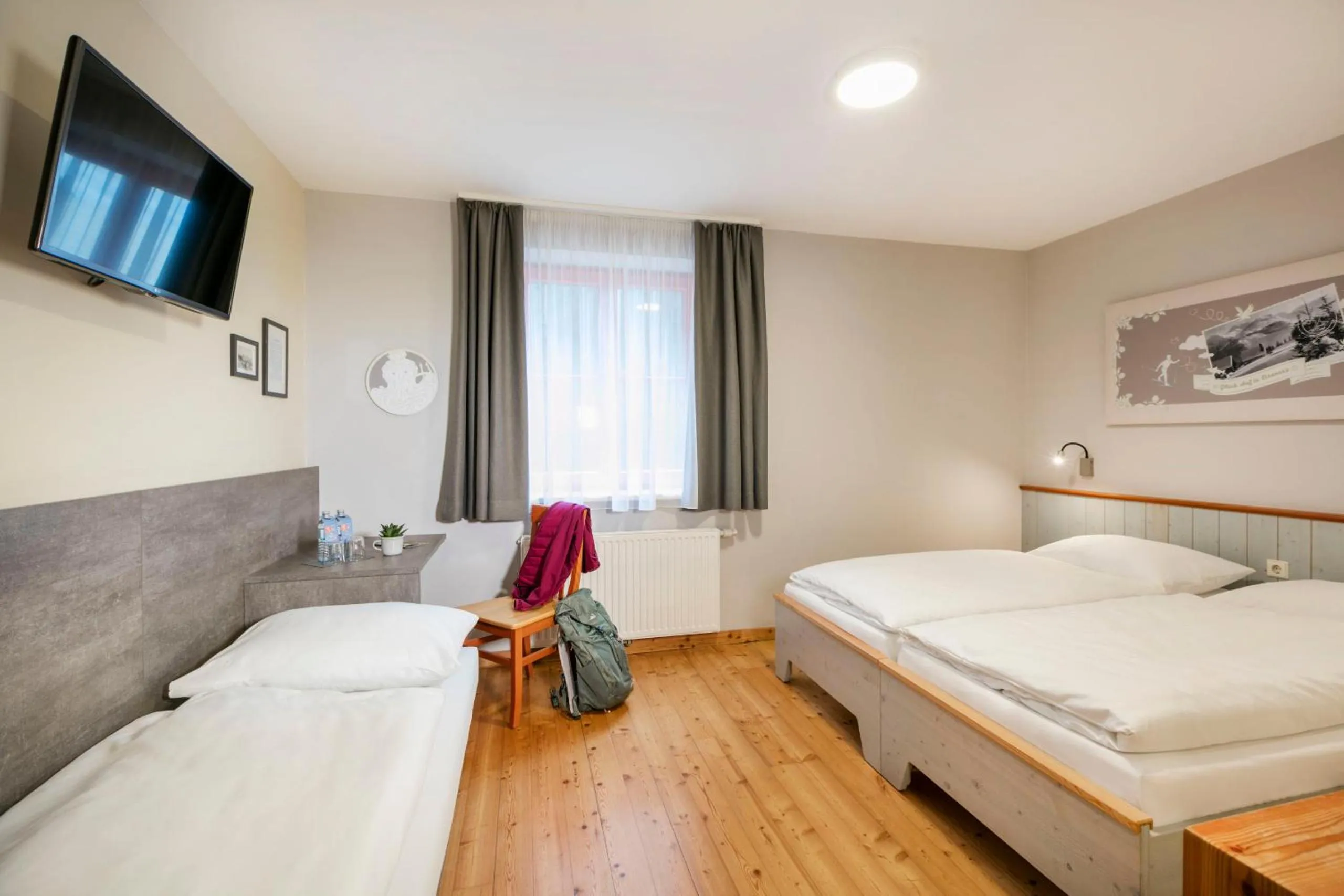 Bed in JUFA Hotel Eisenerzer Ramsau