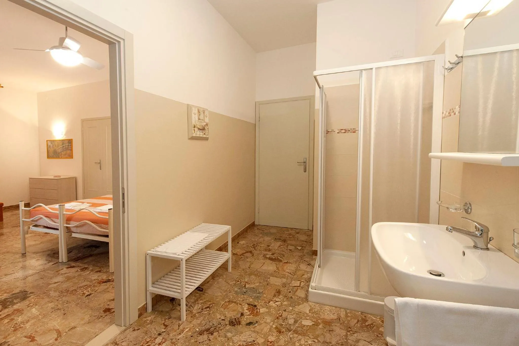 Bathroom in Gardenia Guest House