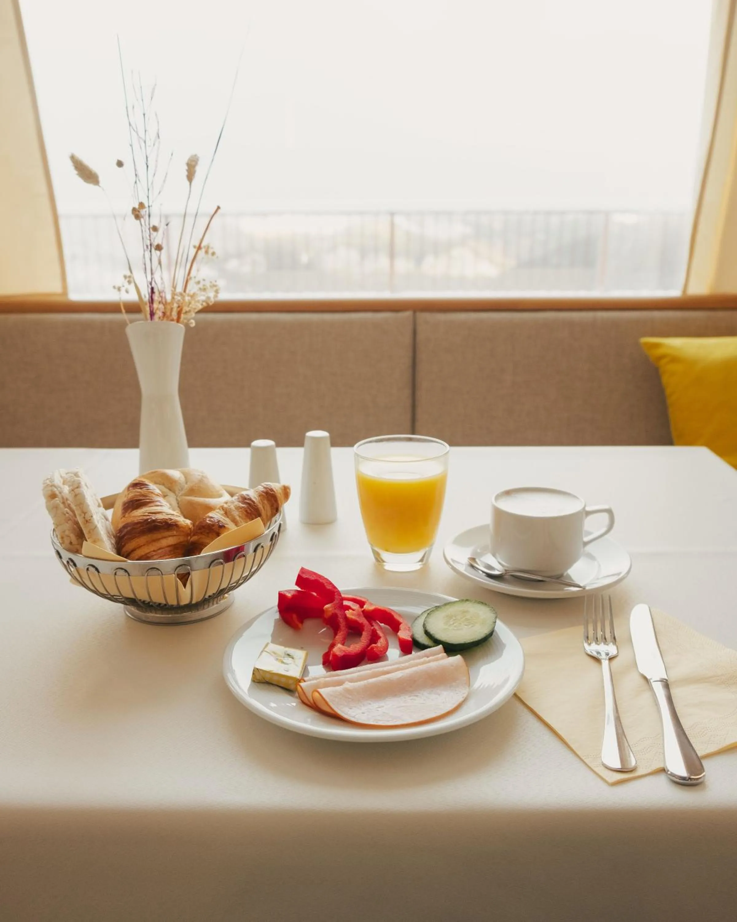 Restaurant/places to eat in Sporthotel am Semmering