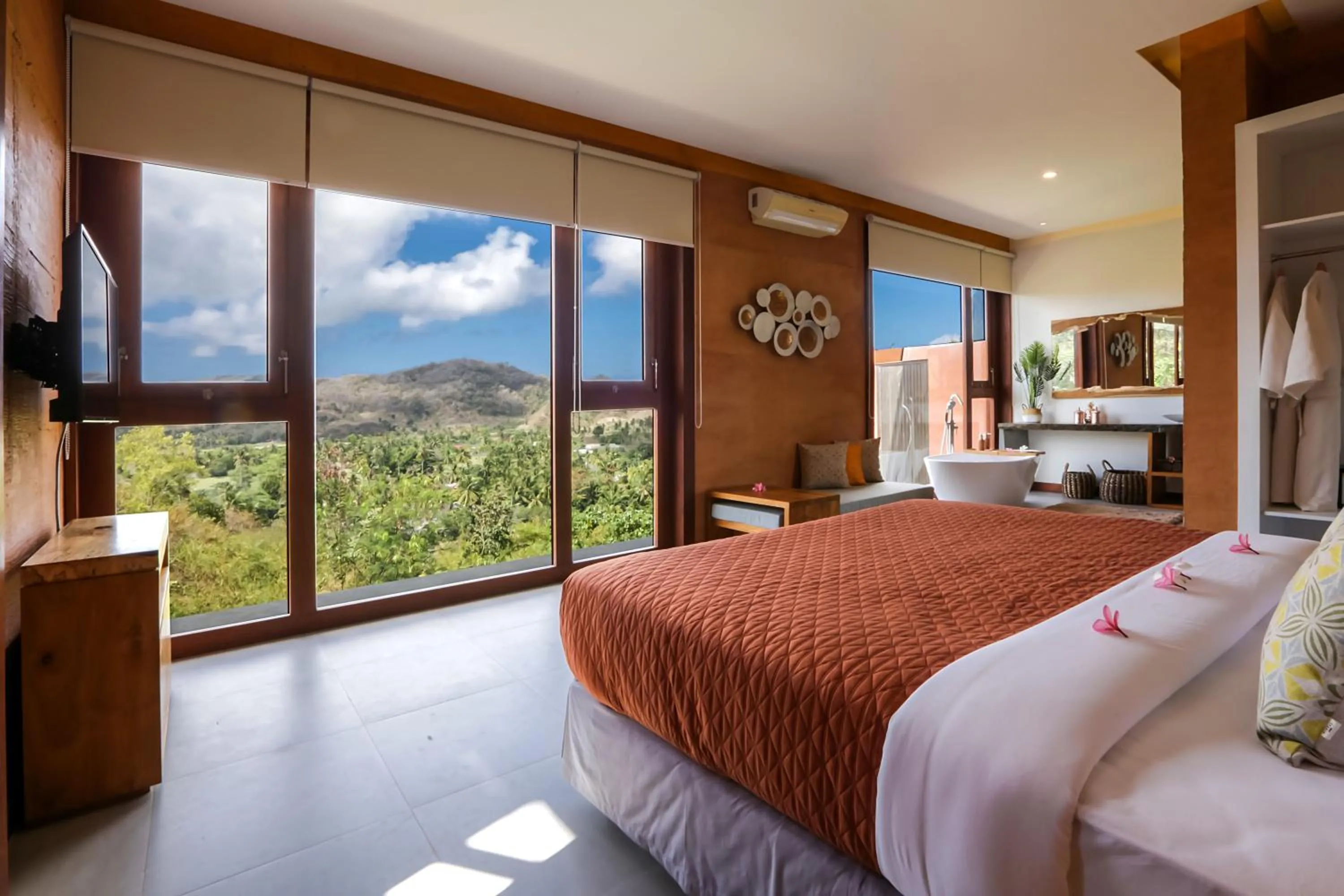 Property building, Bed in Seven Havens Residence