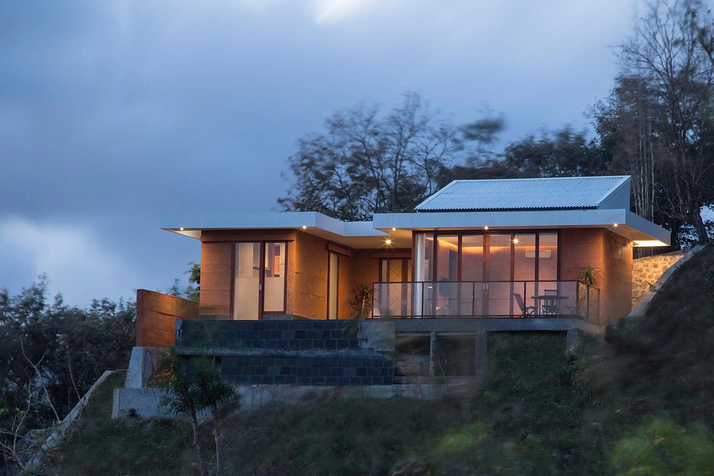 Facade/entrance in Seven Havens Residence