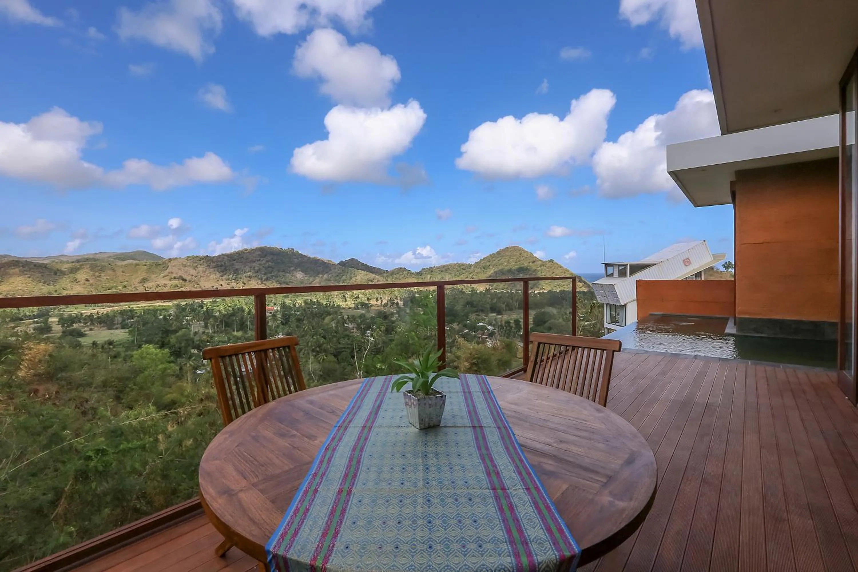 Balcony/Terrace in Seven Havens Residence