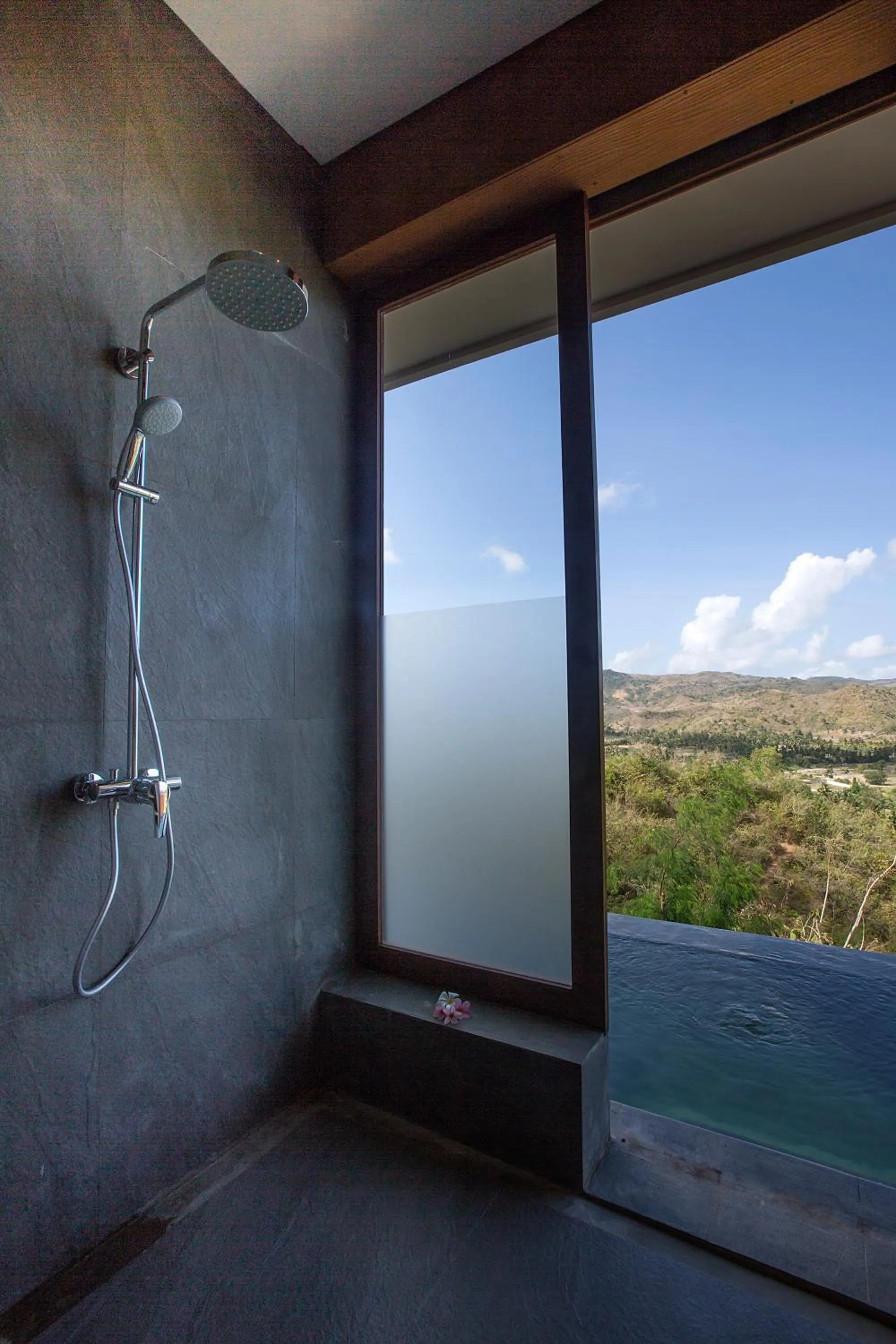 Bathroom in Seven Havens Residence
